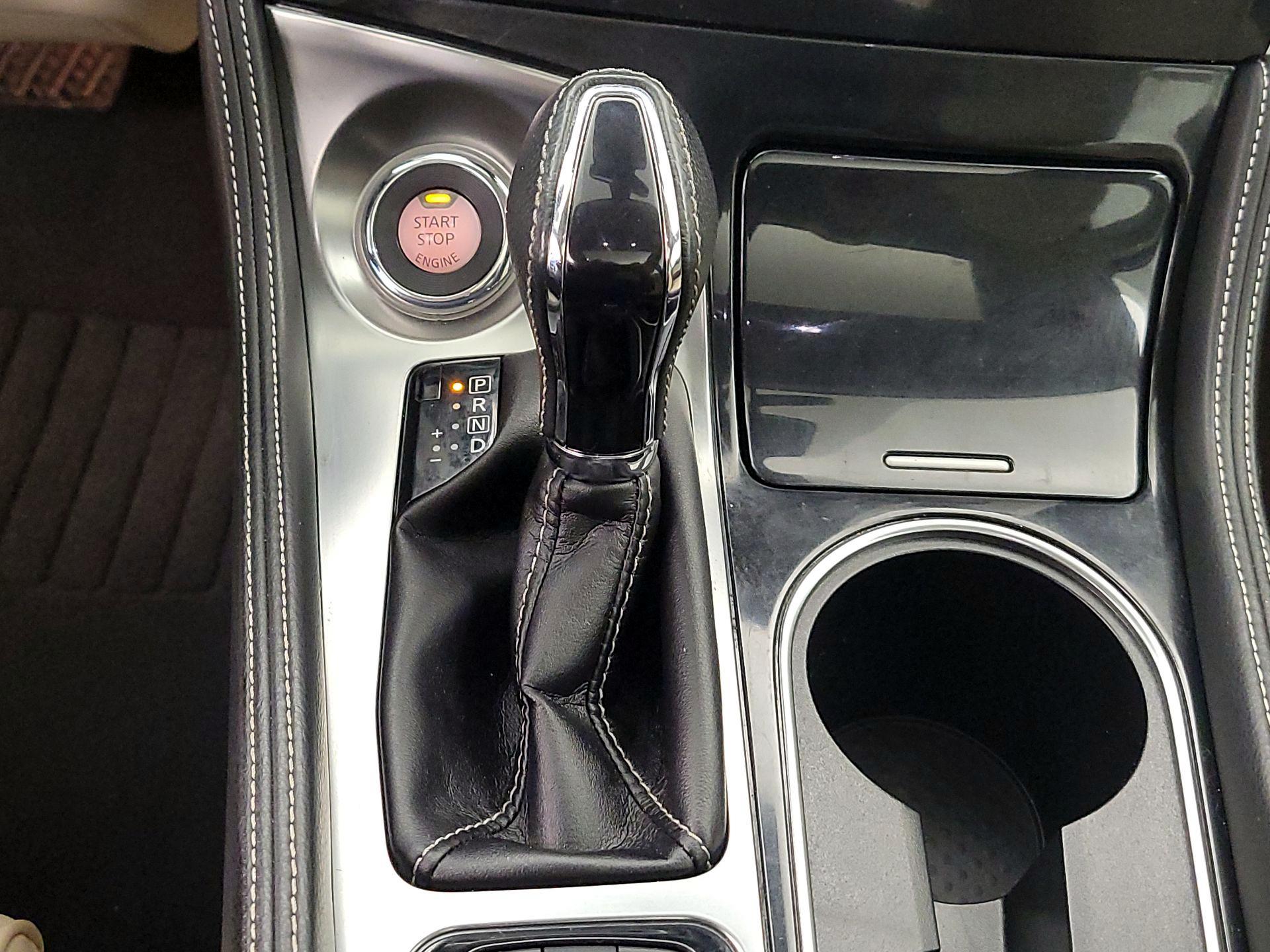 Thumbnail: 2019 Nissan Maxima - 18