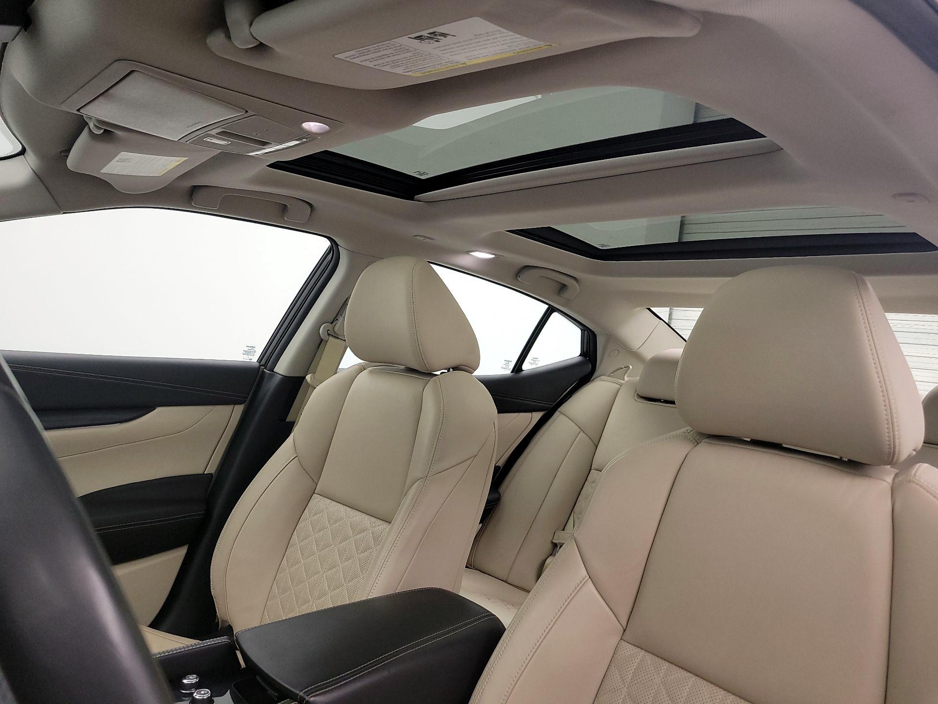 Thumbnail: 2019 Nissan Maxima - 20