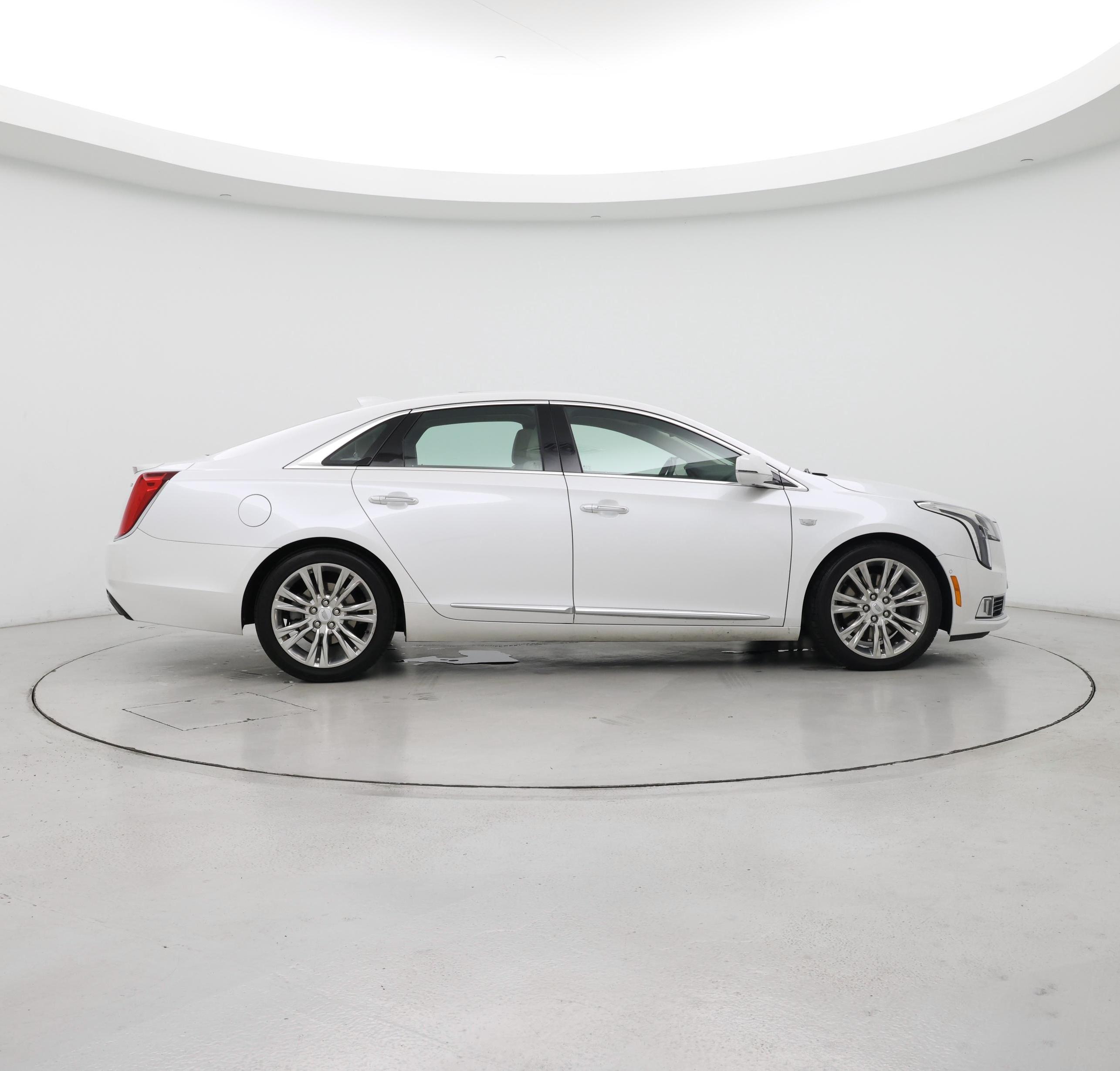 Thumbnail: 2019 Cadillac XTS - 7