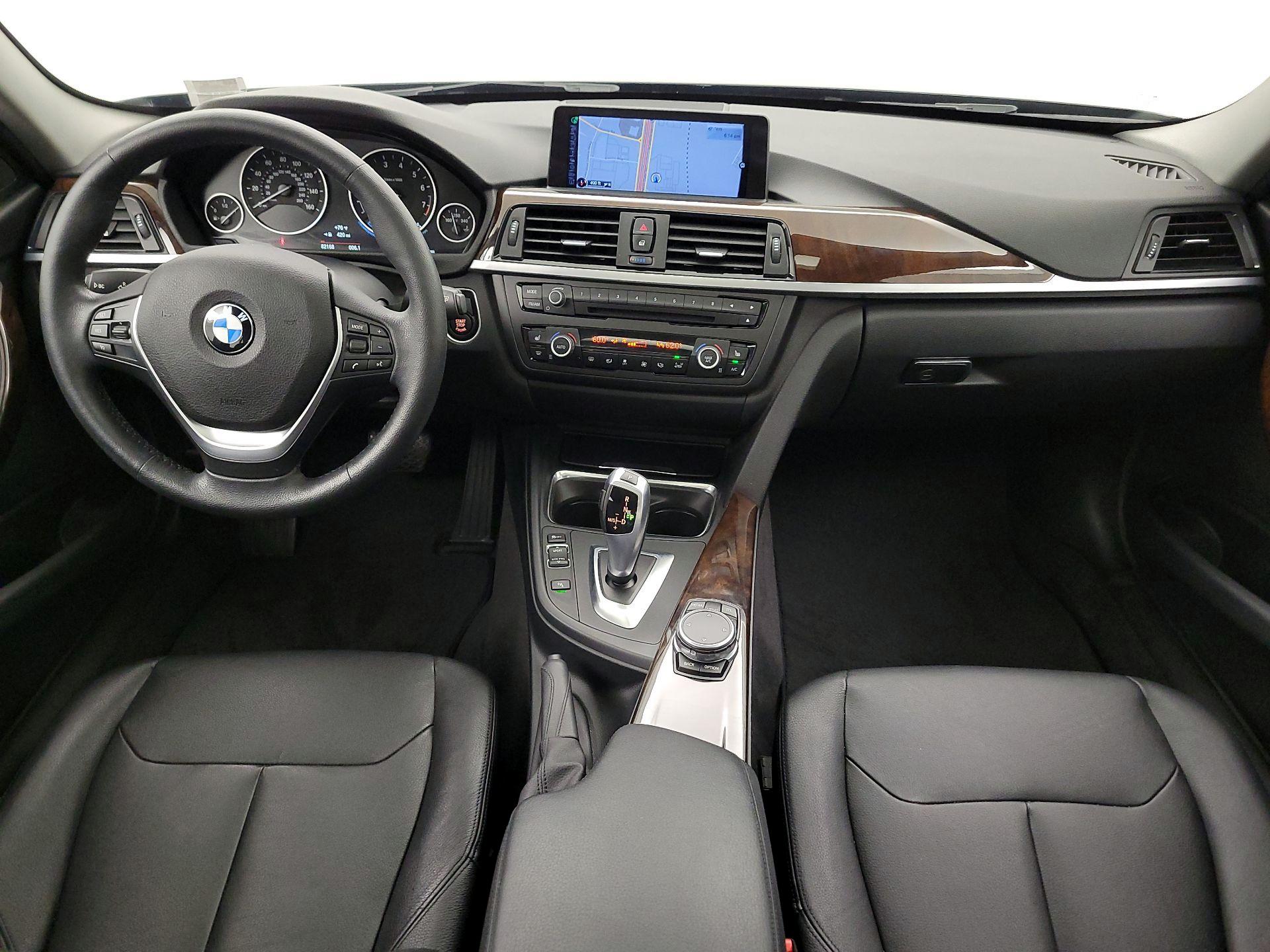 Thumbnail: 2015 BMW 3 Series - 9