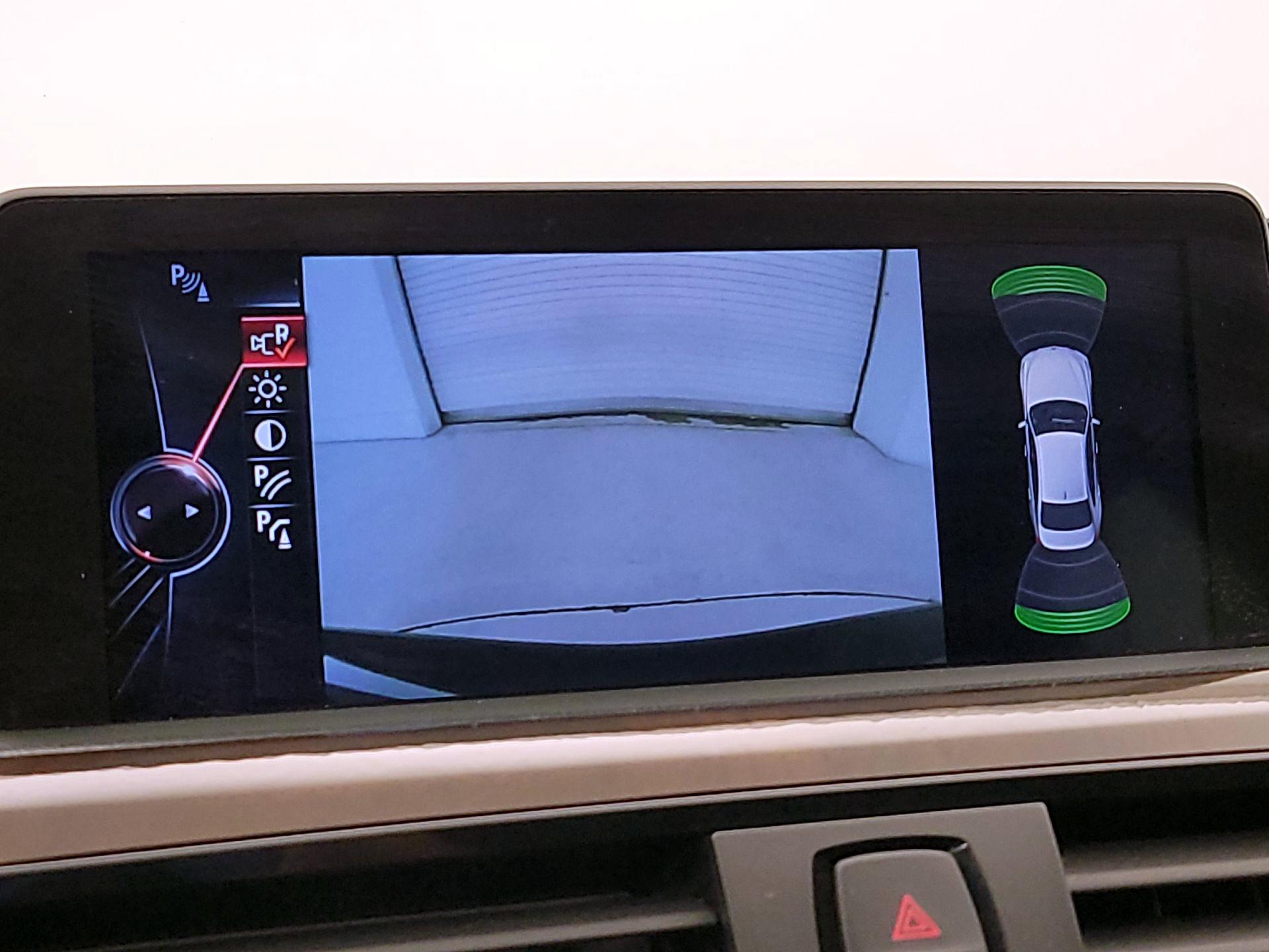 Thumbnail: 2015 BMW 3 Series - 15