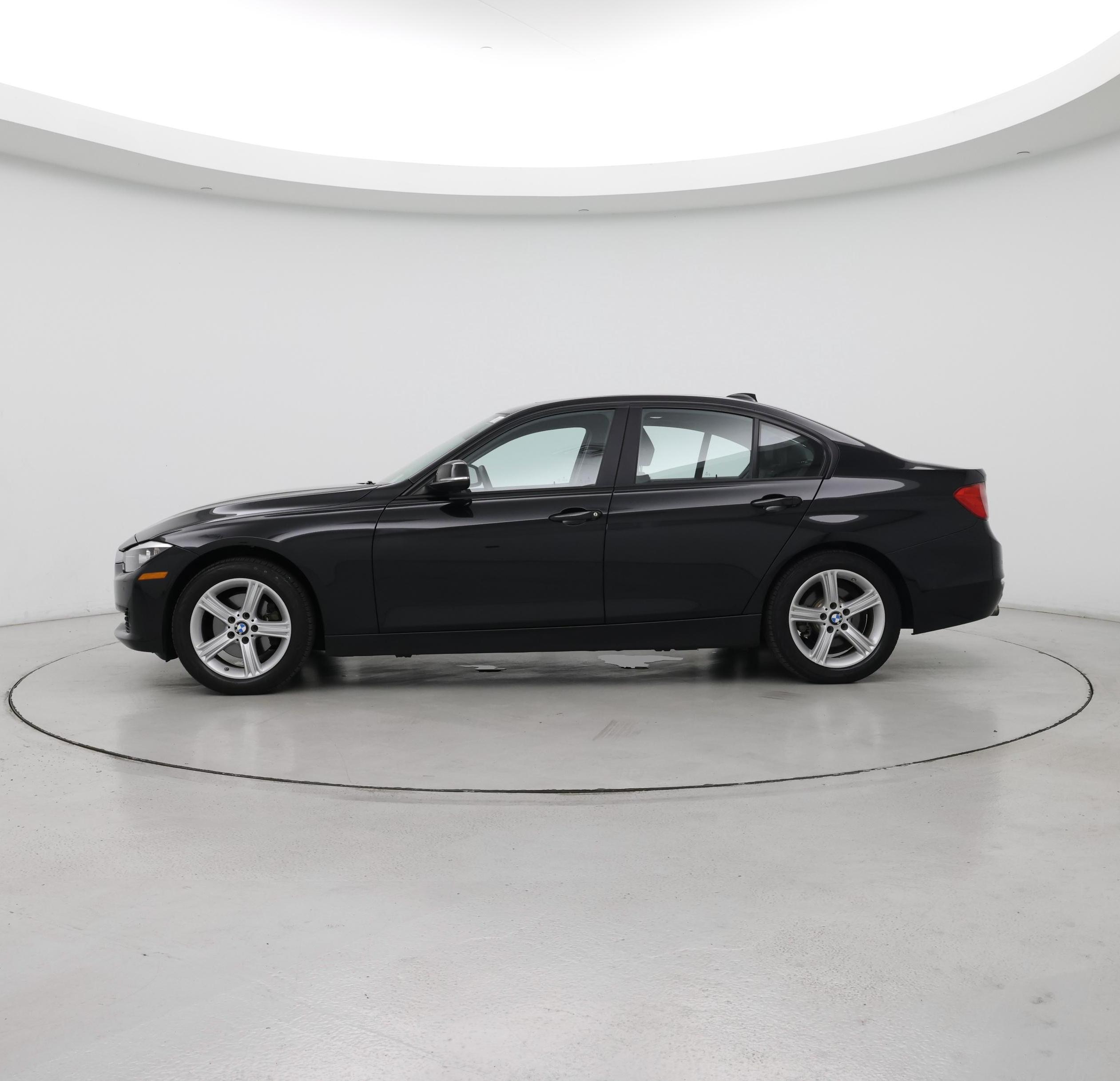 Thumbnail: 2015 BMW 3 Series - 3