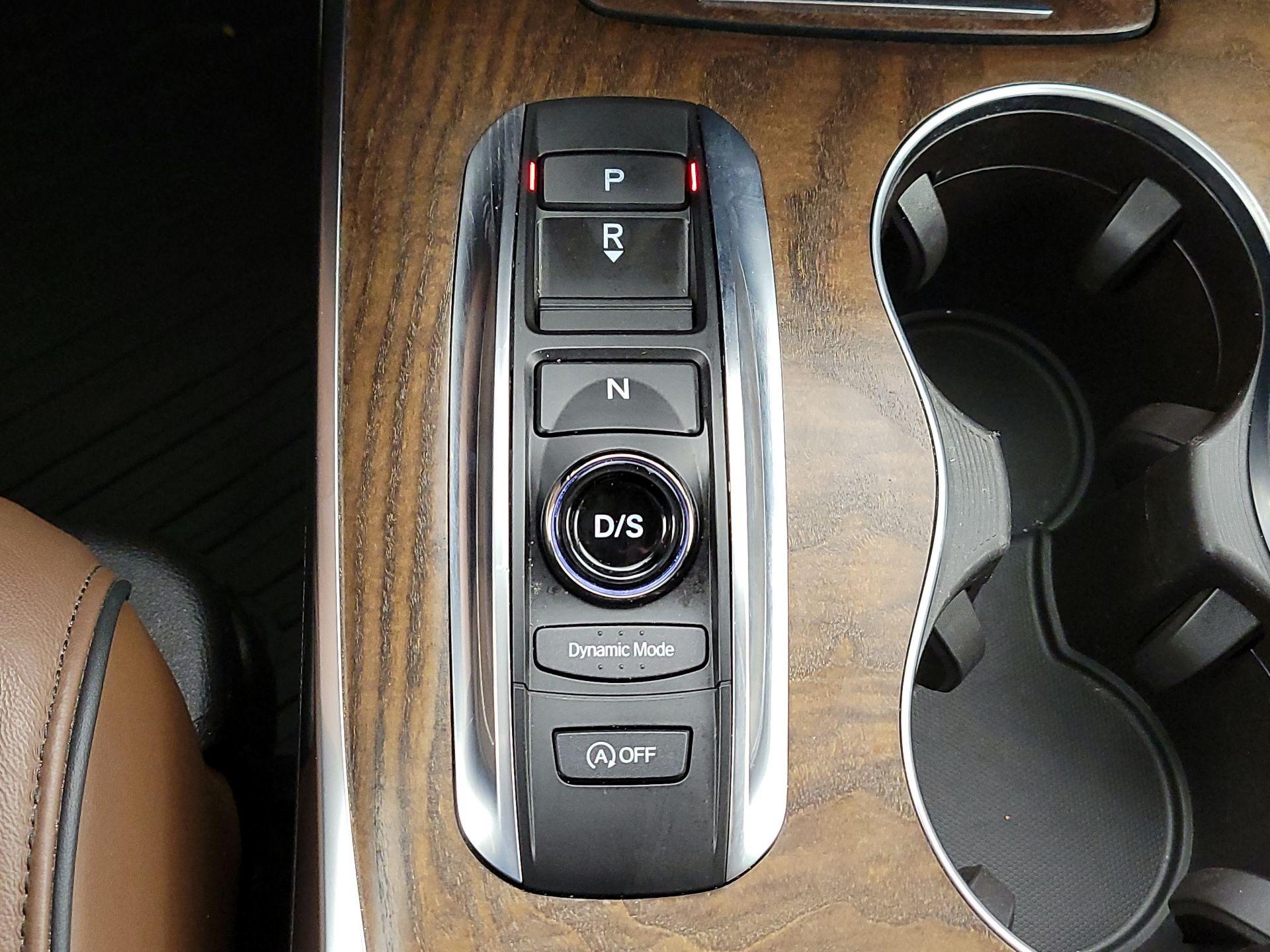 Thumbnail: 2019 Acura MDX - 18