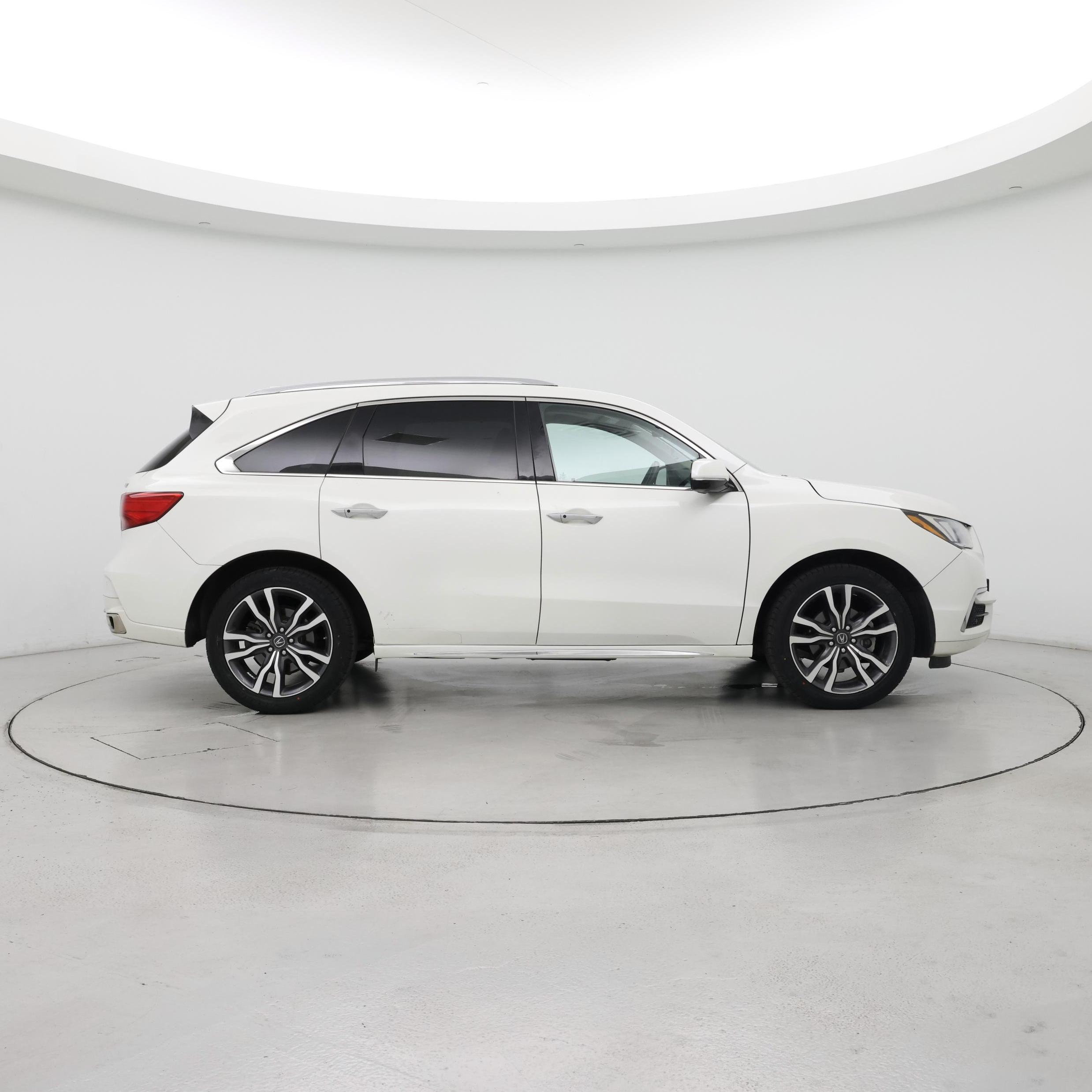 Thumbnail: 2019 Acura MDX - 7