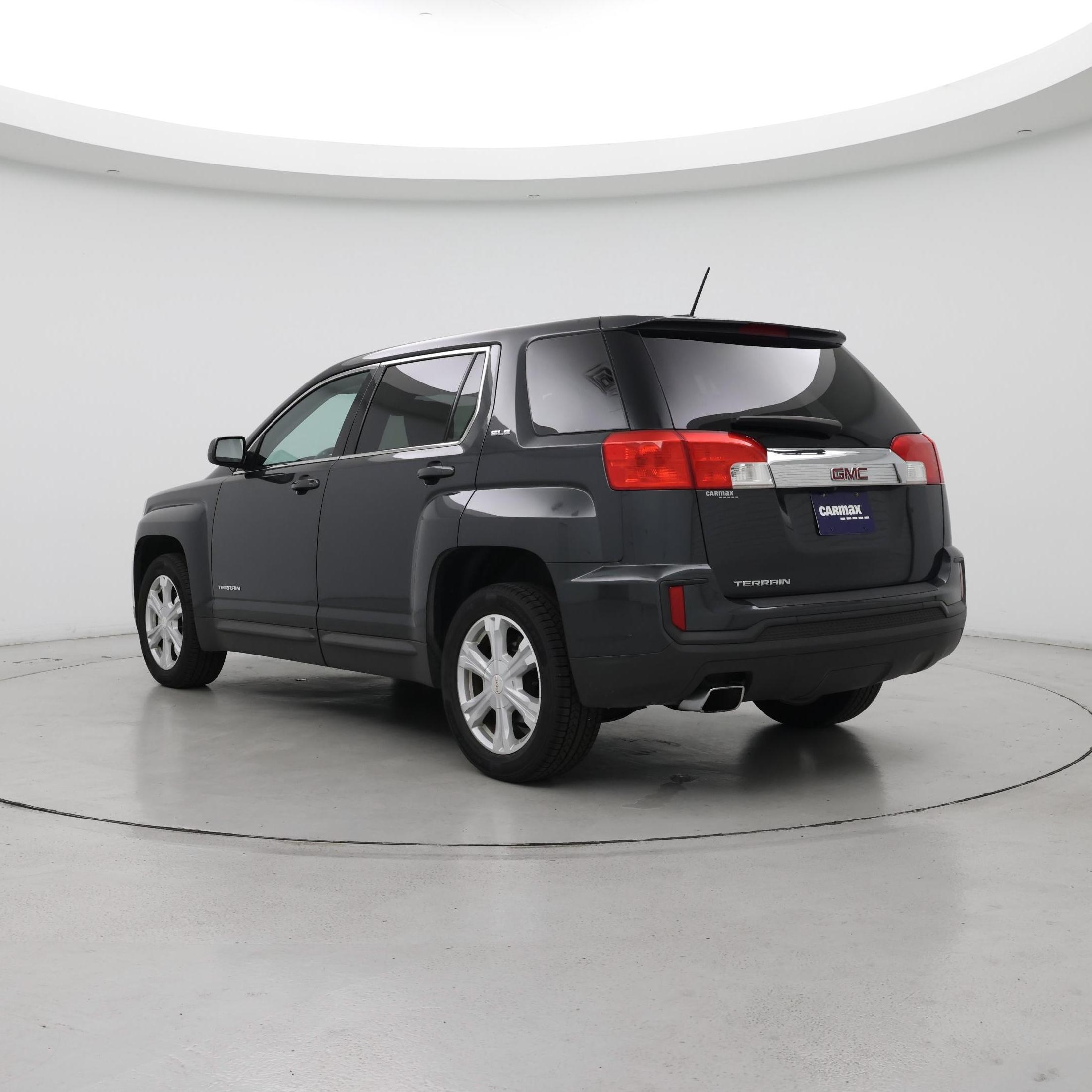 Thumbnail: 2017 GMC Terrain - 2