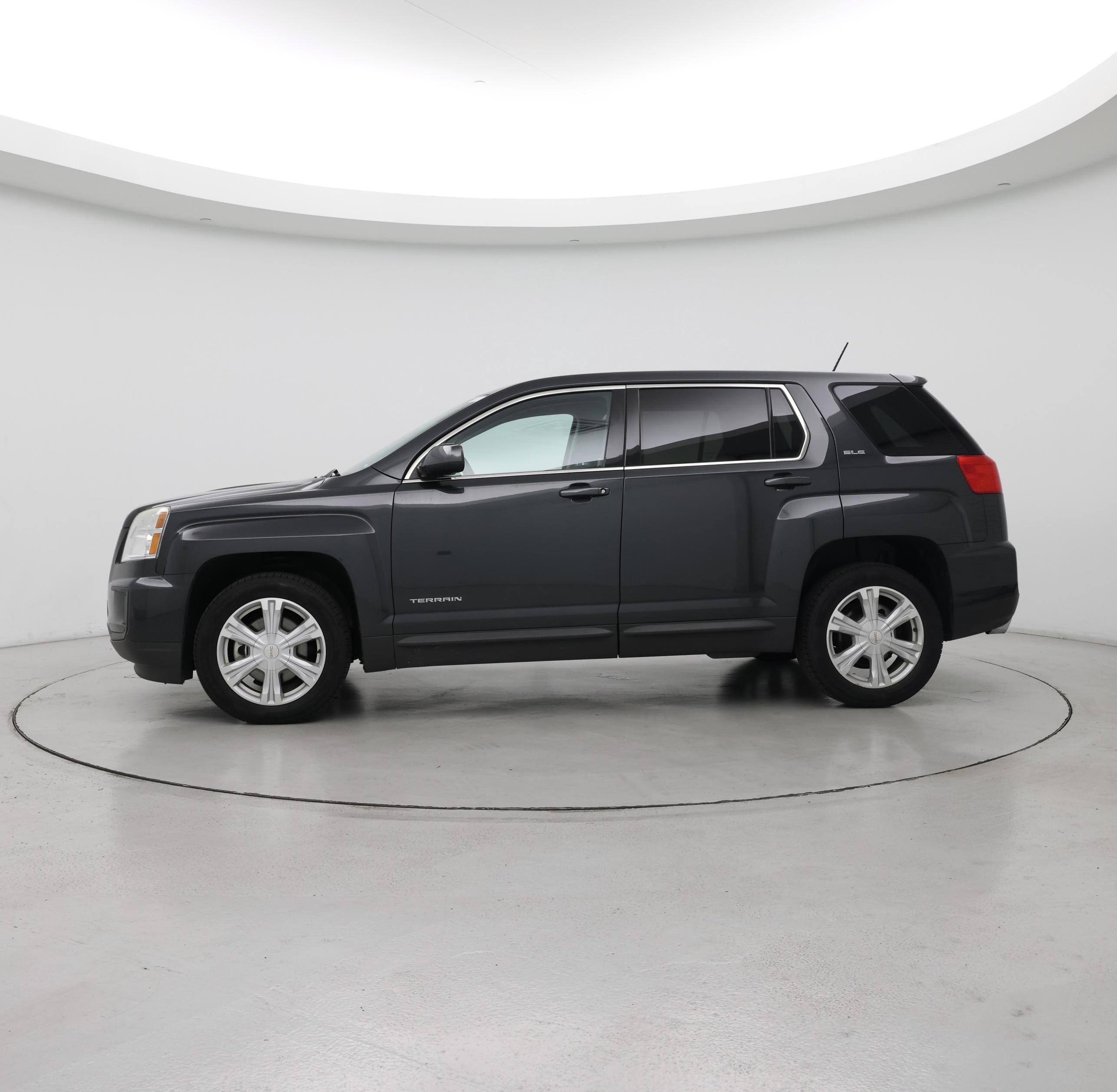 Thumbnail: 2017 GMC Terrain - 3
