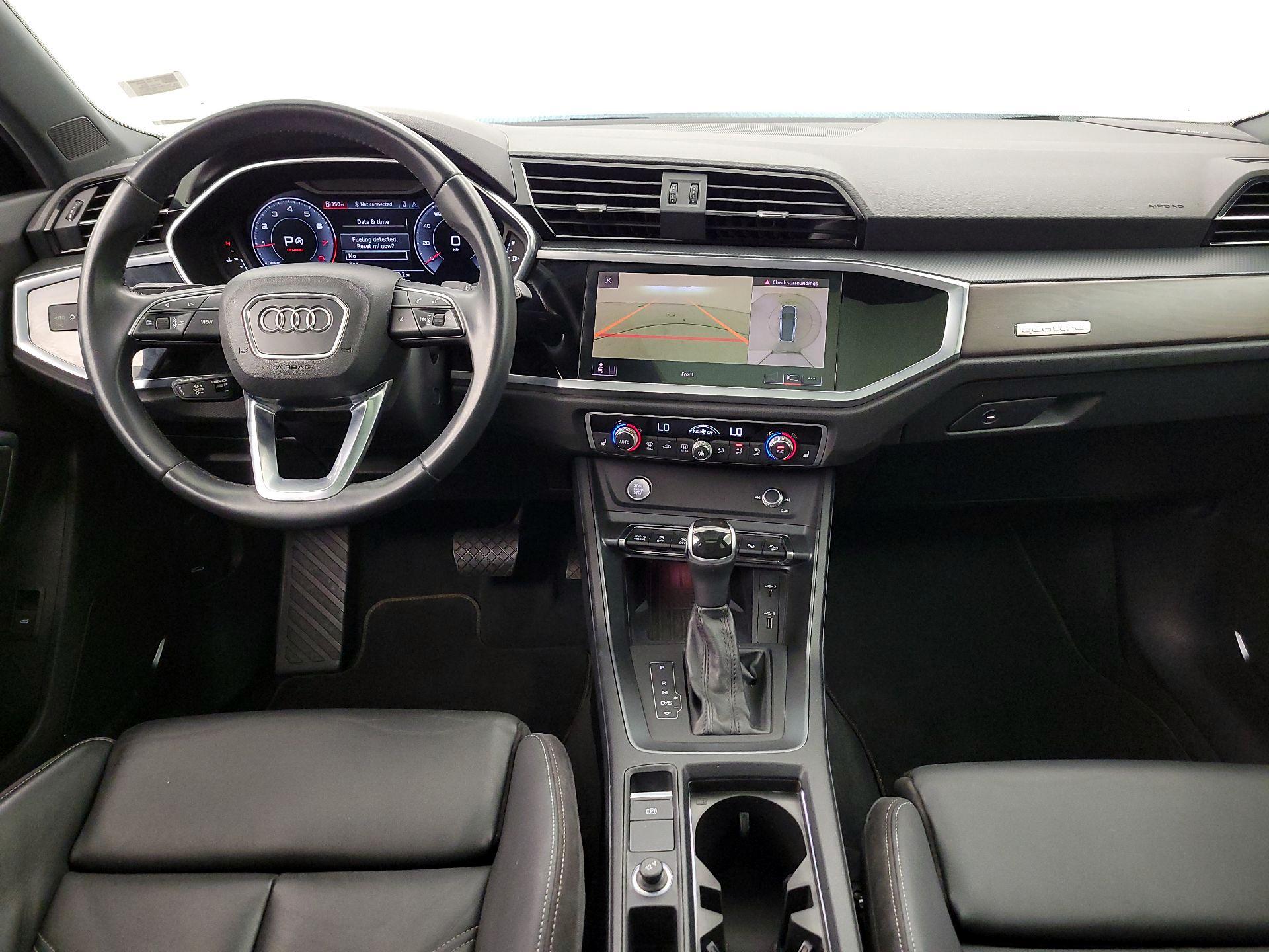 Thumbnail: 2019 Audi Q3 - 9
