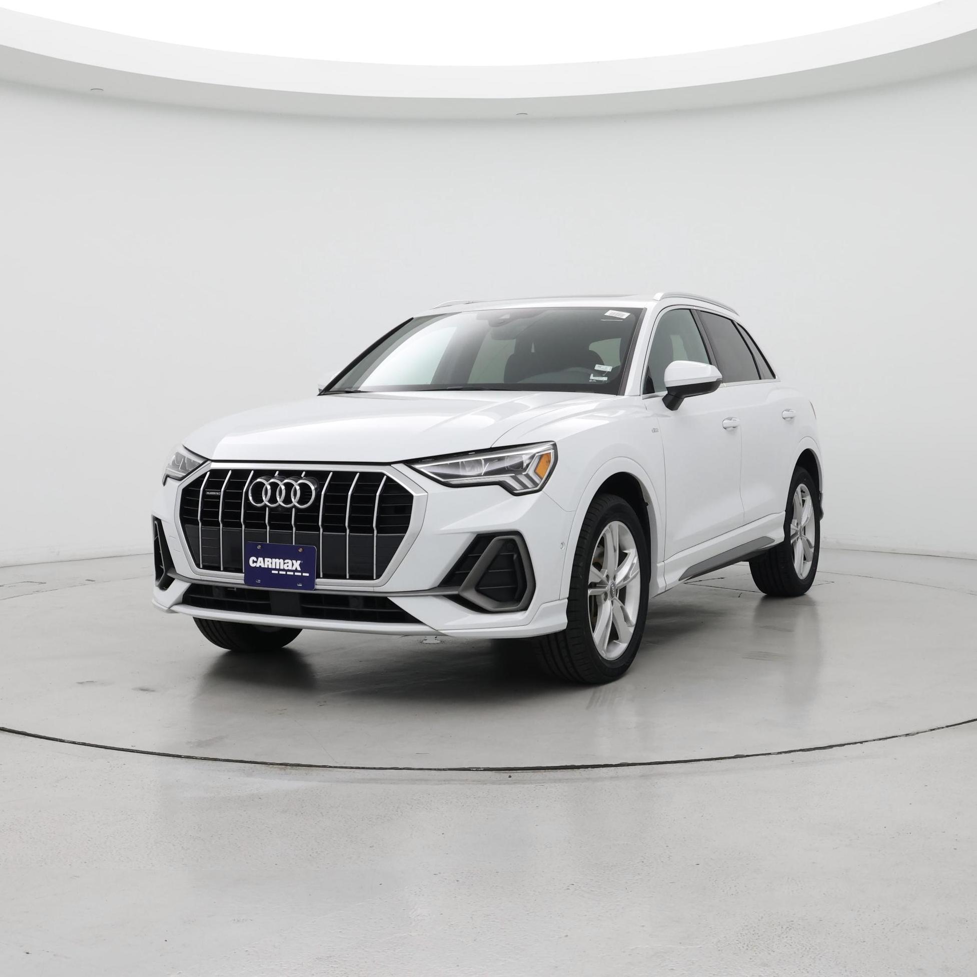 Thumbnail: 2019 Audi Q3 - 4