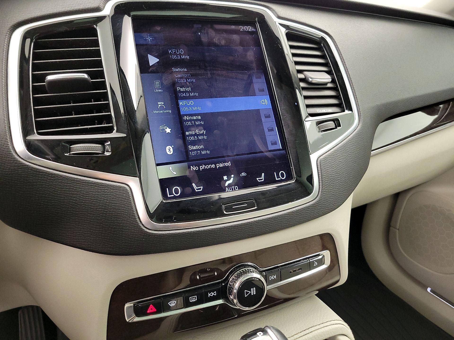 Thumbnail: 2016 Volvo XC90 - 16