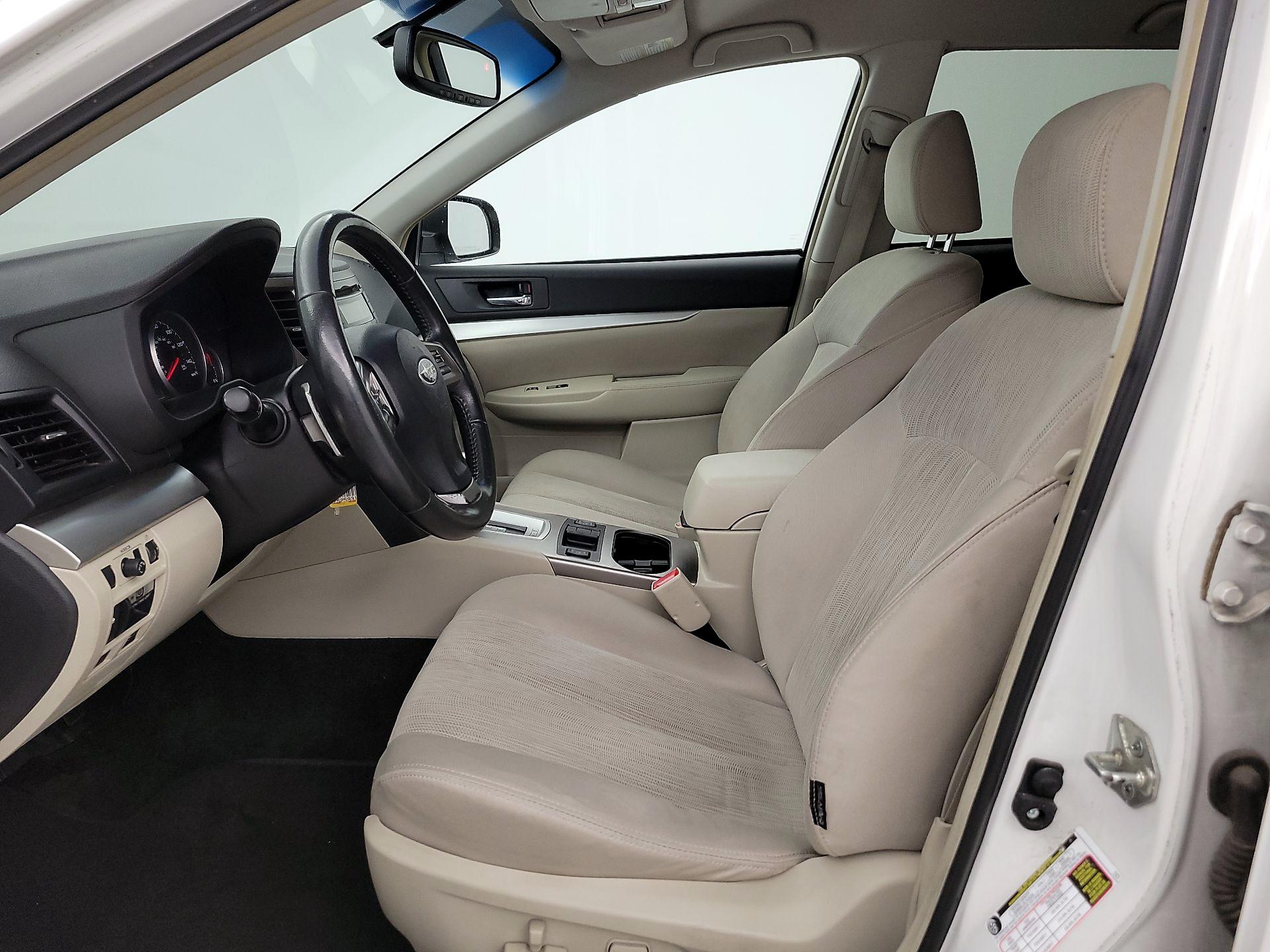 Thumbnail: 2013 Subaru Outback - 11
