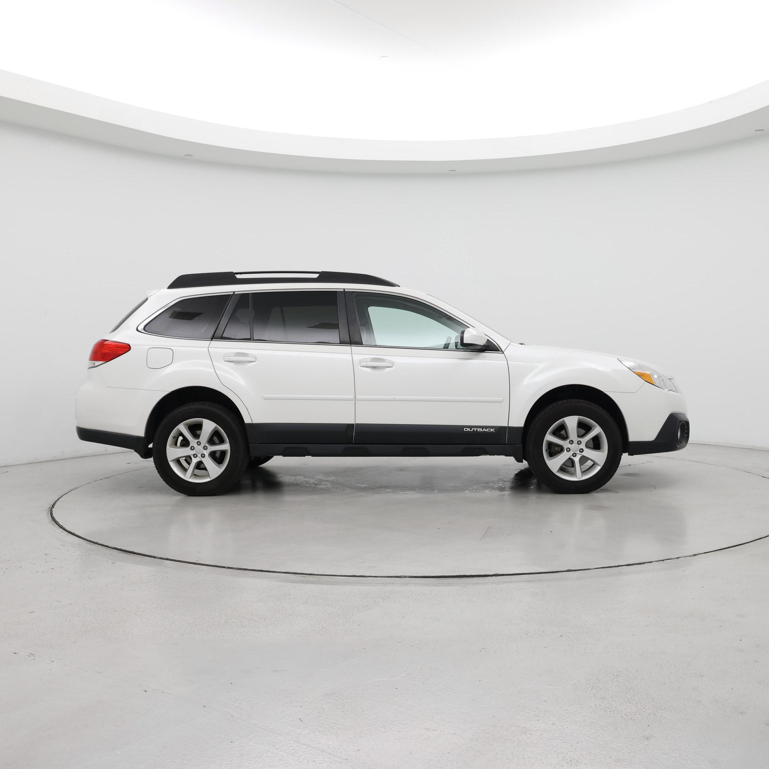 Thumbnail: 2013 Subaru Outback - 7