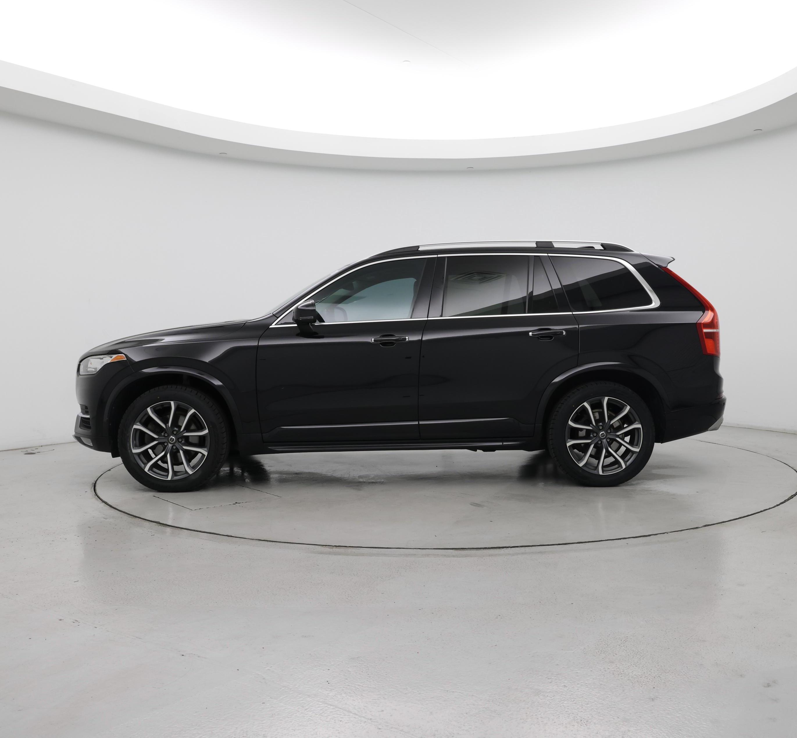Thumbnail: 2016 Volvo XC90 - 3