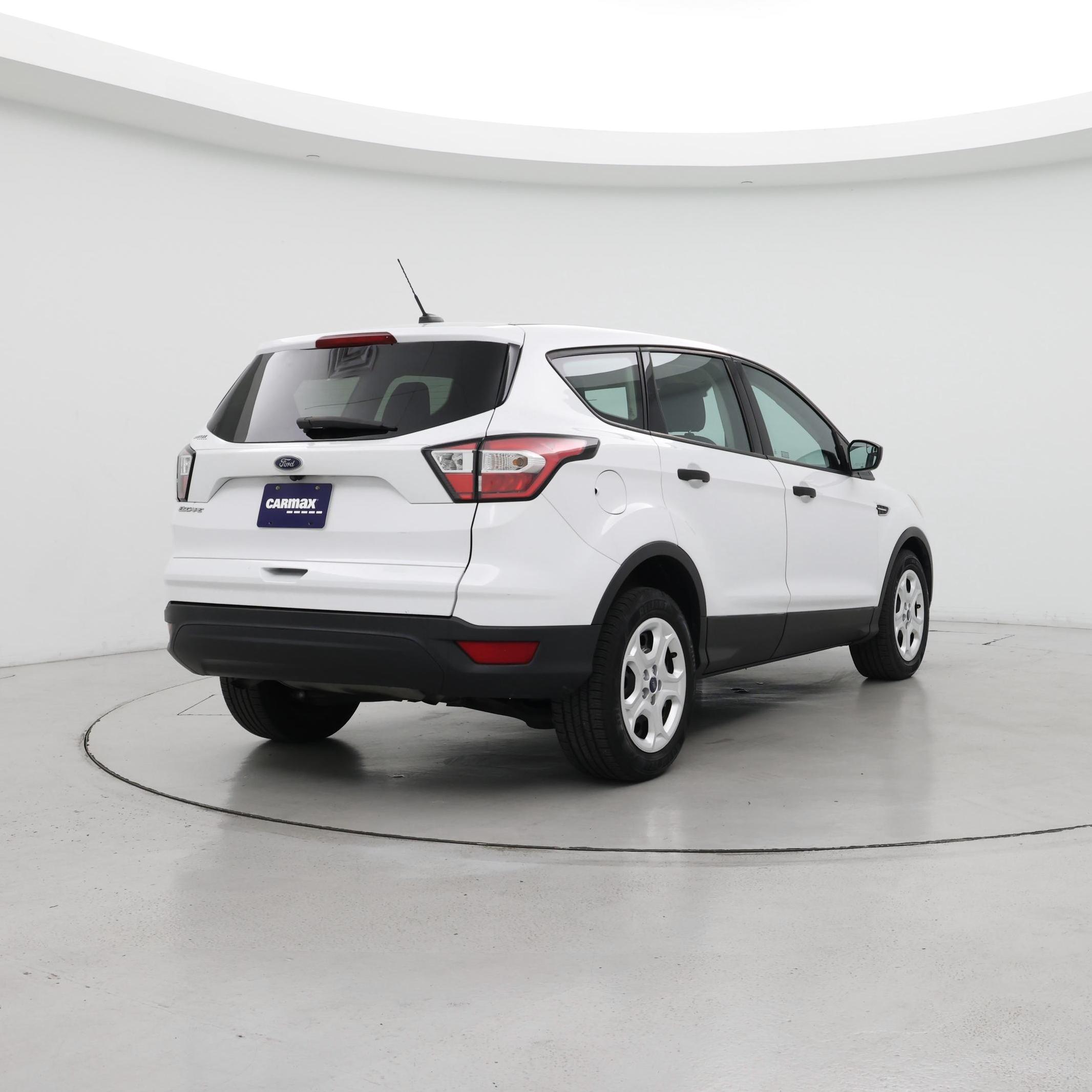 Thumbnail: 2017 Ford Escape - 8