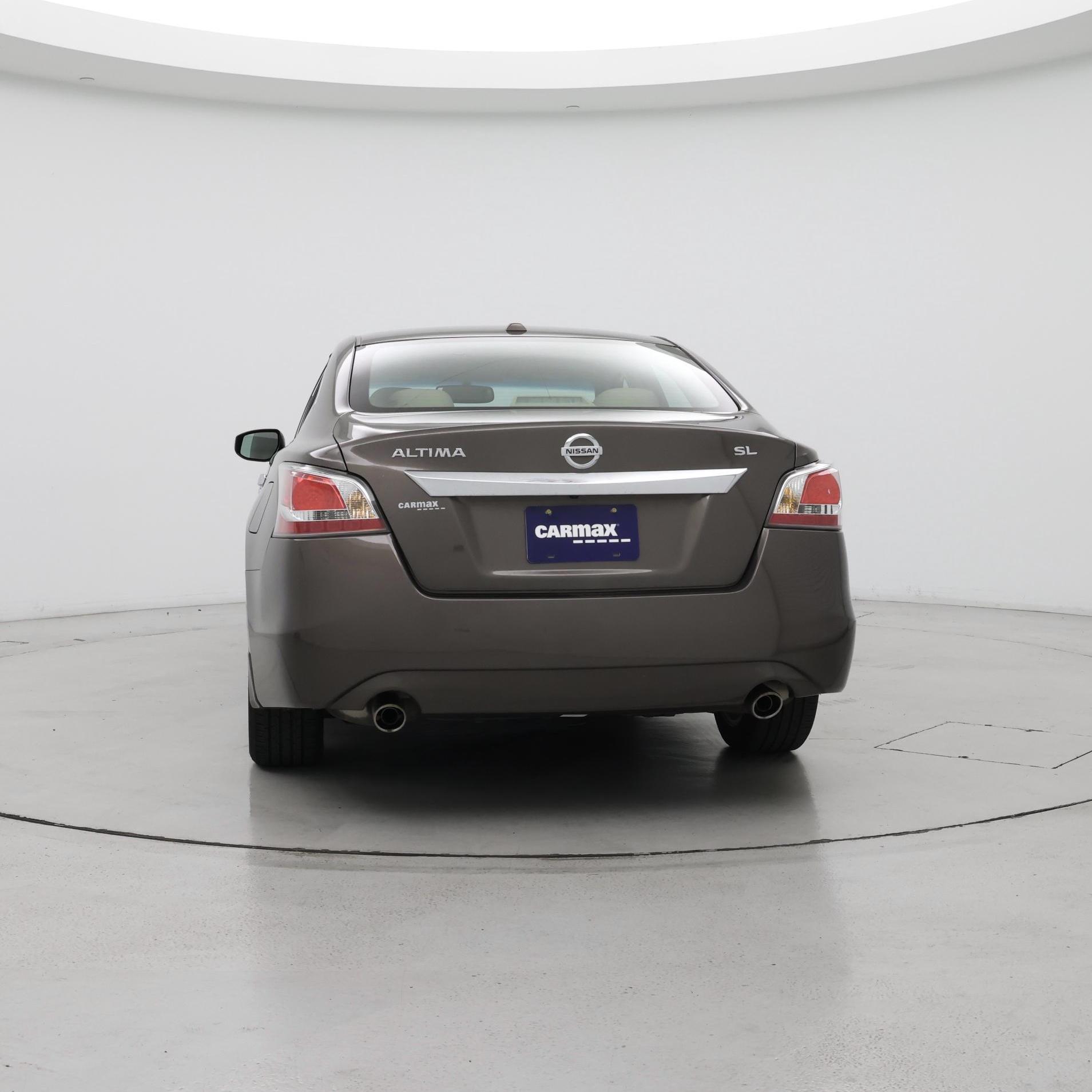 Thumbnail: 2015 Nissan Altima - 6