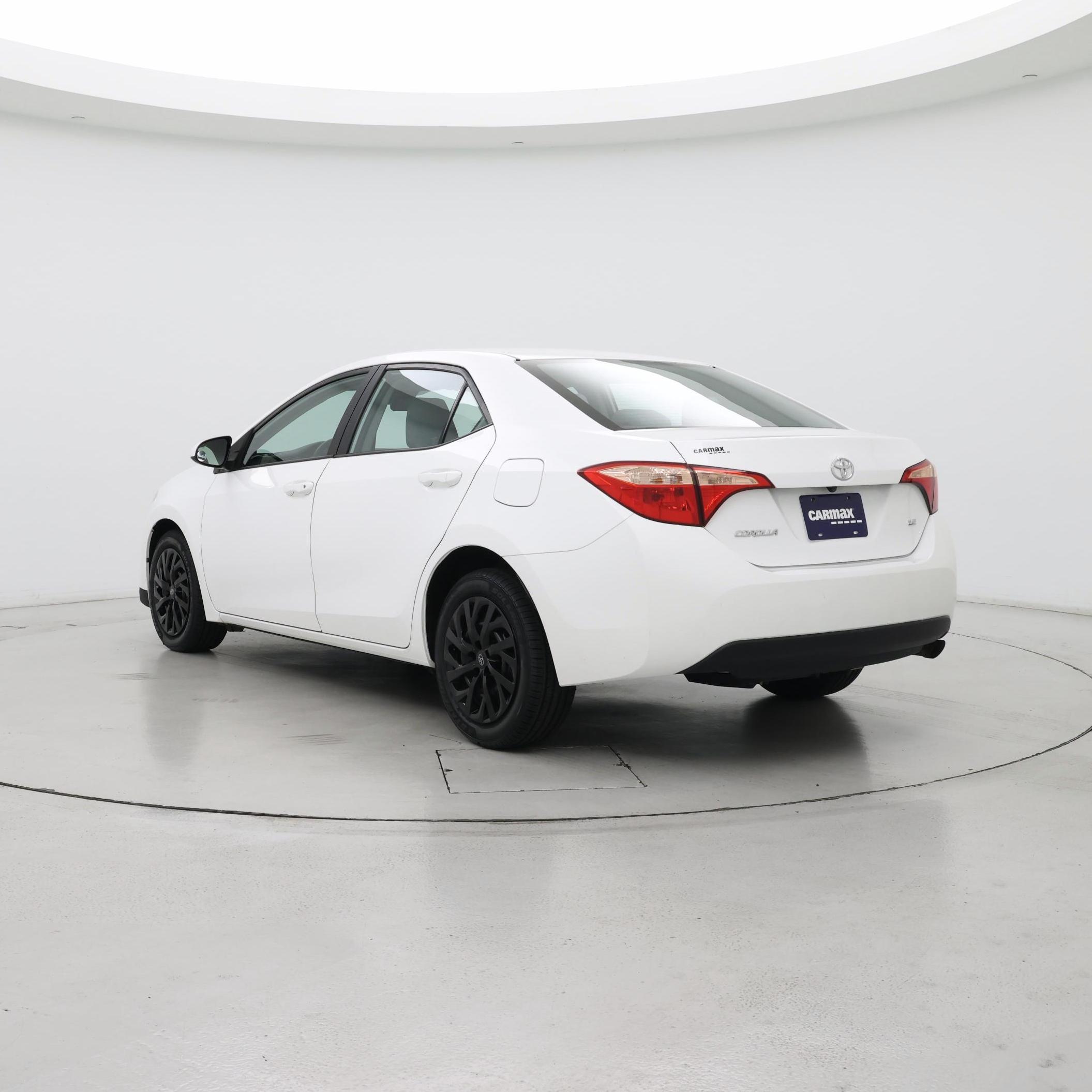 Thumbnail: 2018 Toyota Corolla - 2