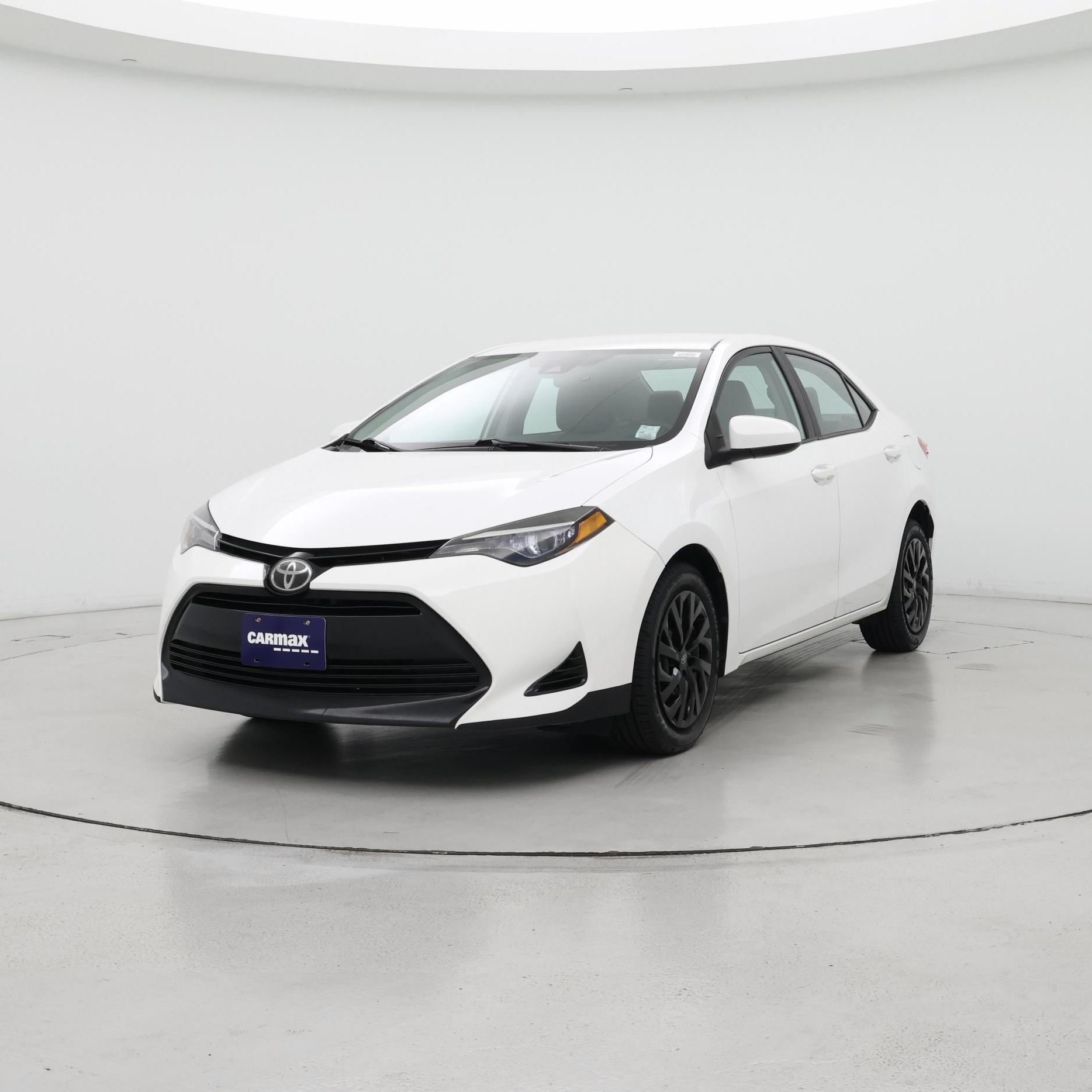 Thumbnail: 2018 Toyota Corolla - 4