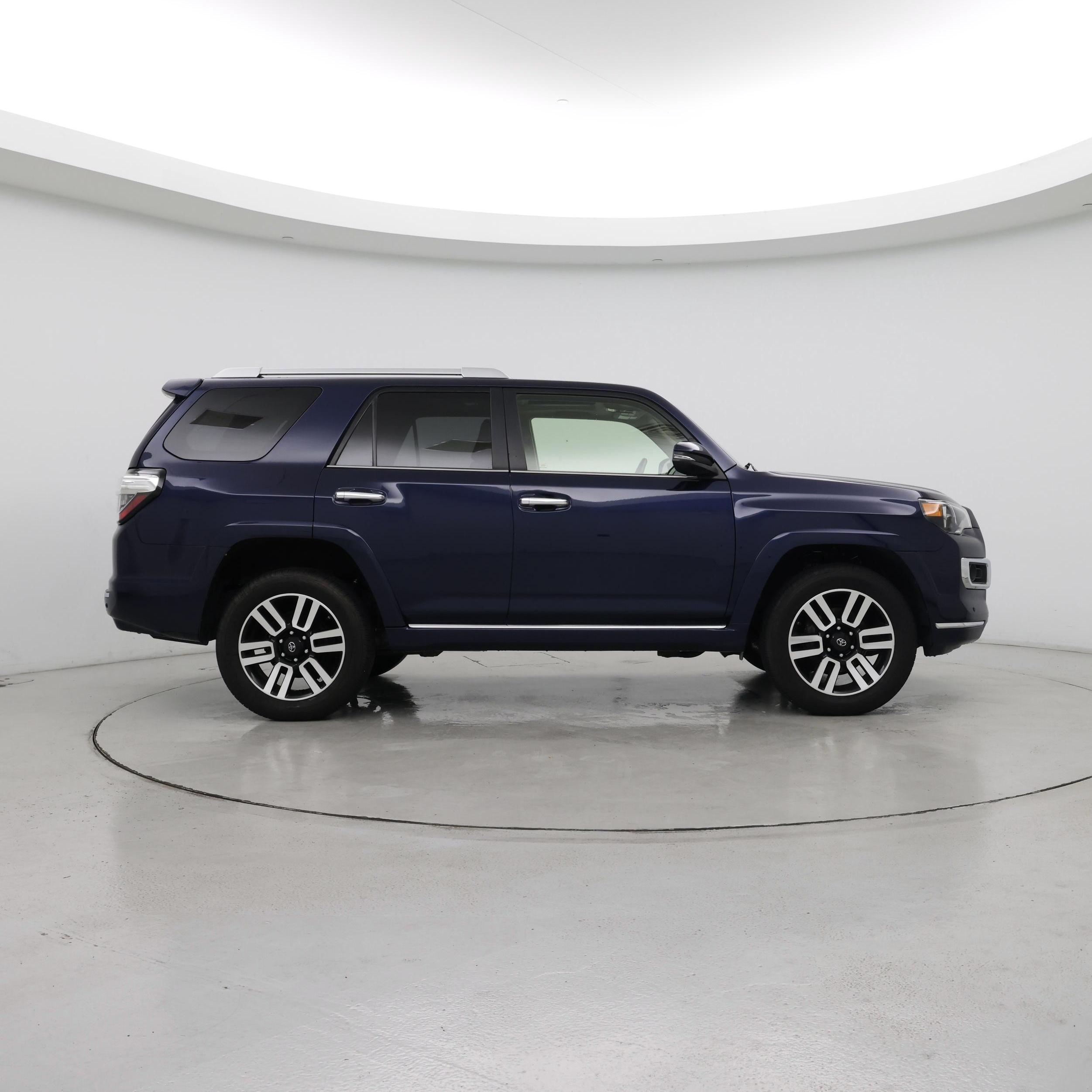 Thumbnail: 2018 Toyota 4Runner - 7