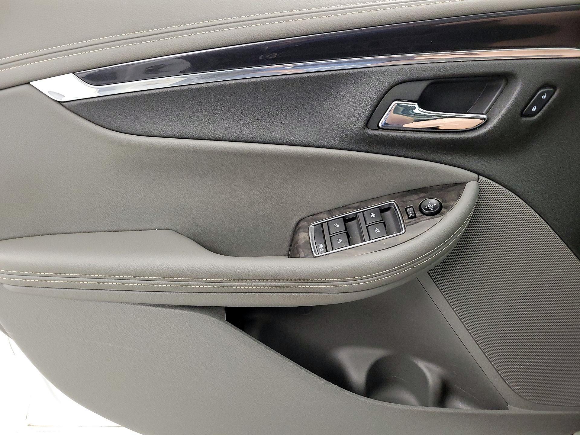 Thumbnail: 2015 Chevrolet Impala - 12