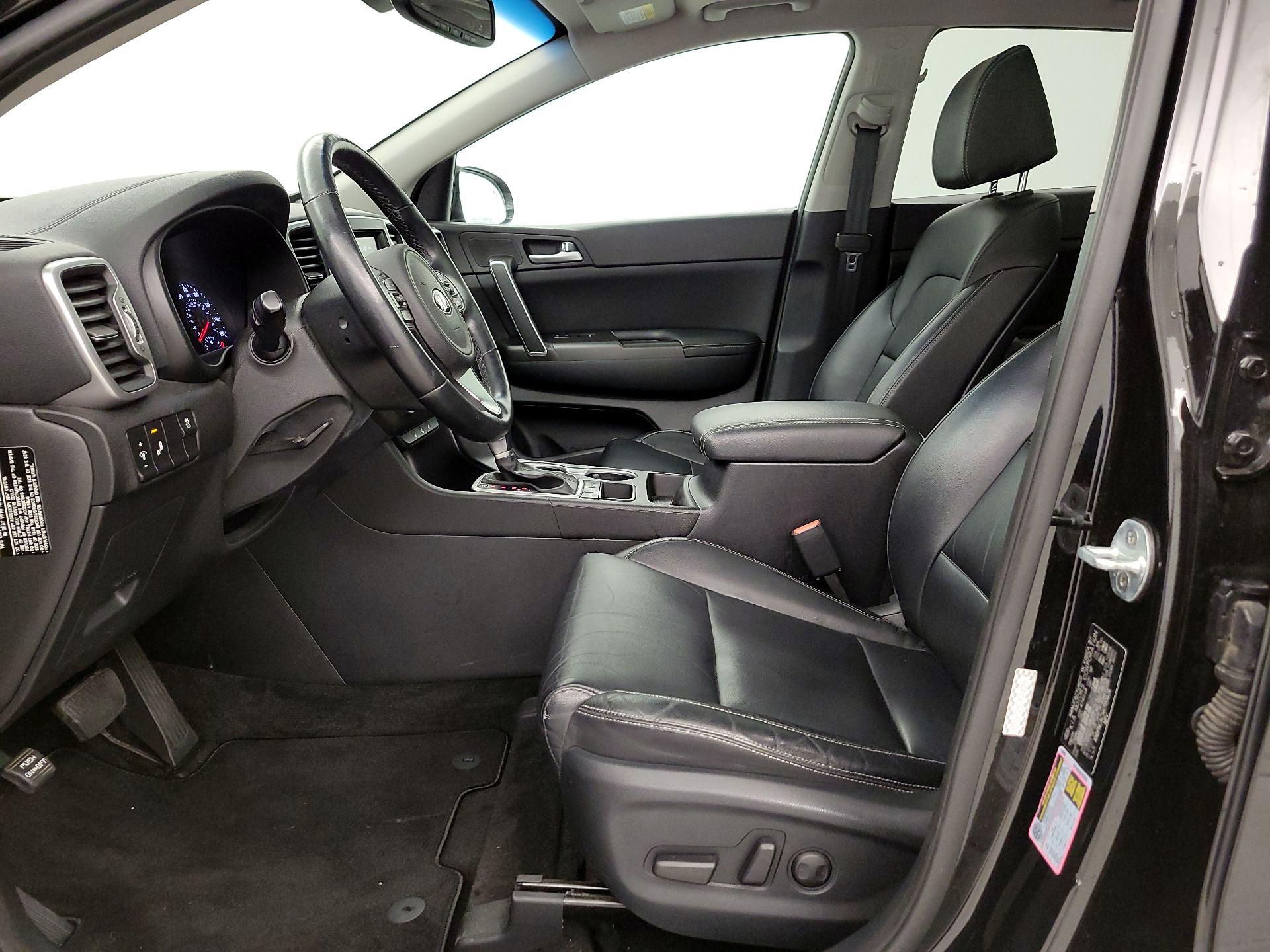 Thumbnail: 2017 Kia Sportage - 11