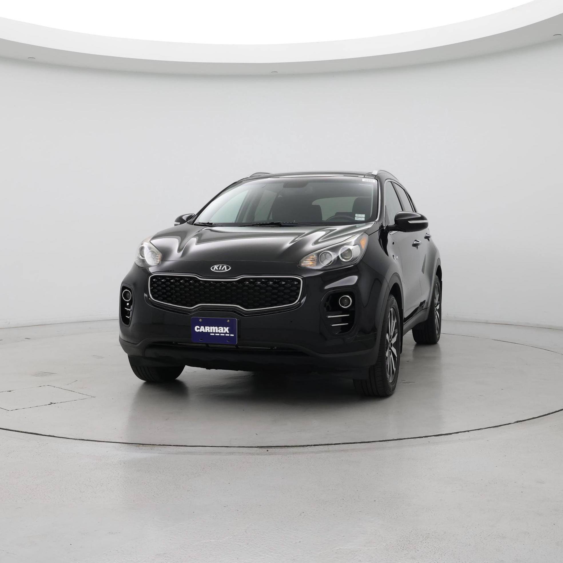 Thumbnail: 2017 Kia Sportage - 4