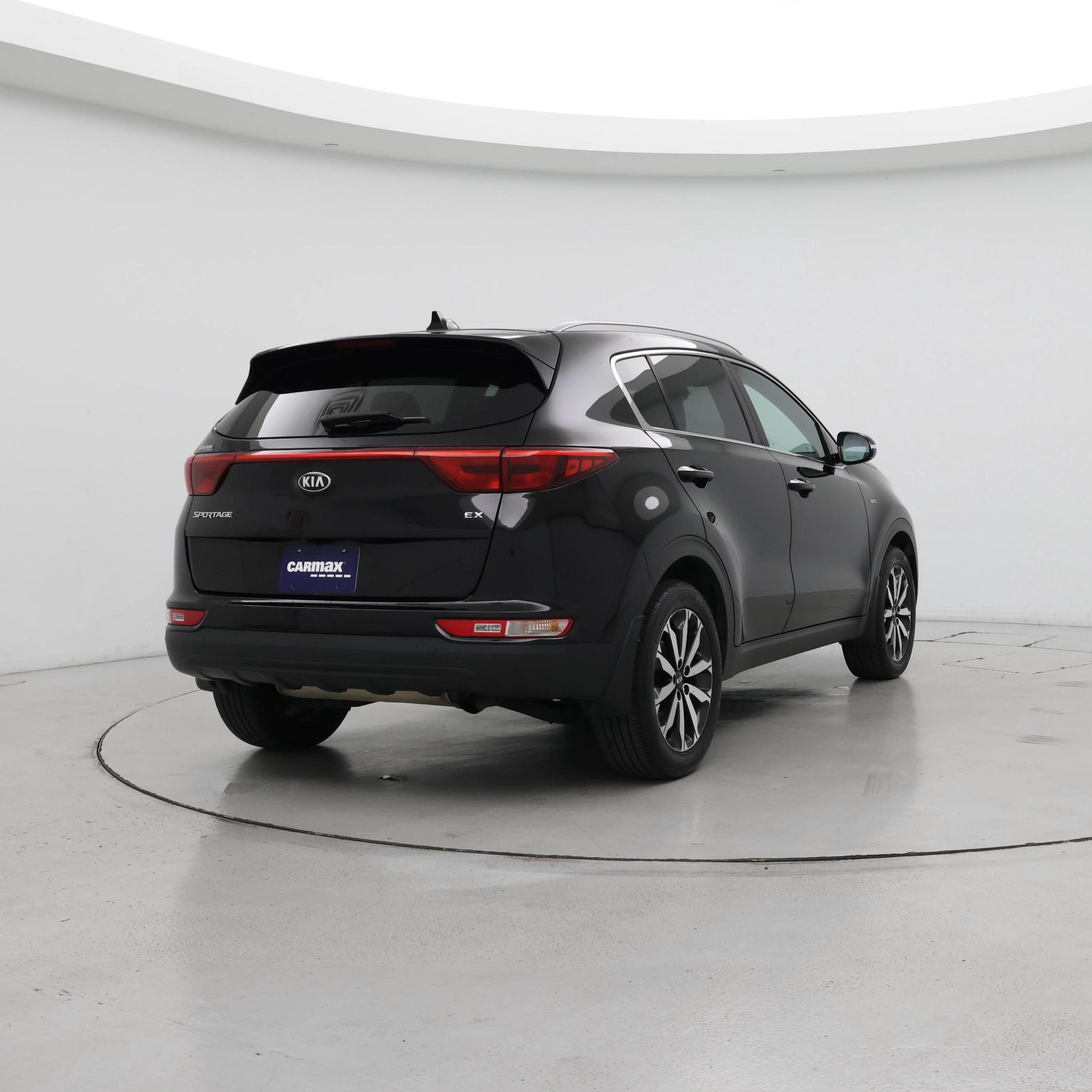 Thumbnail: 2017 Kia Sportage - 8