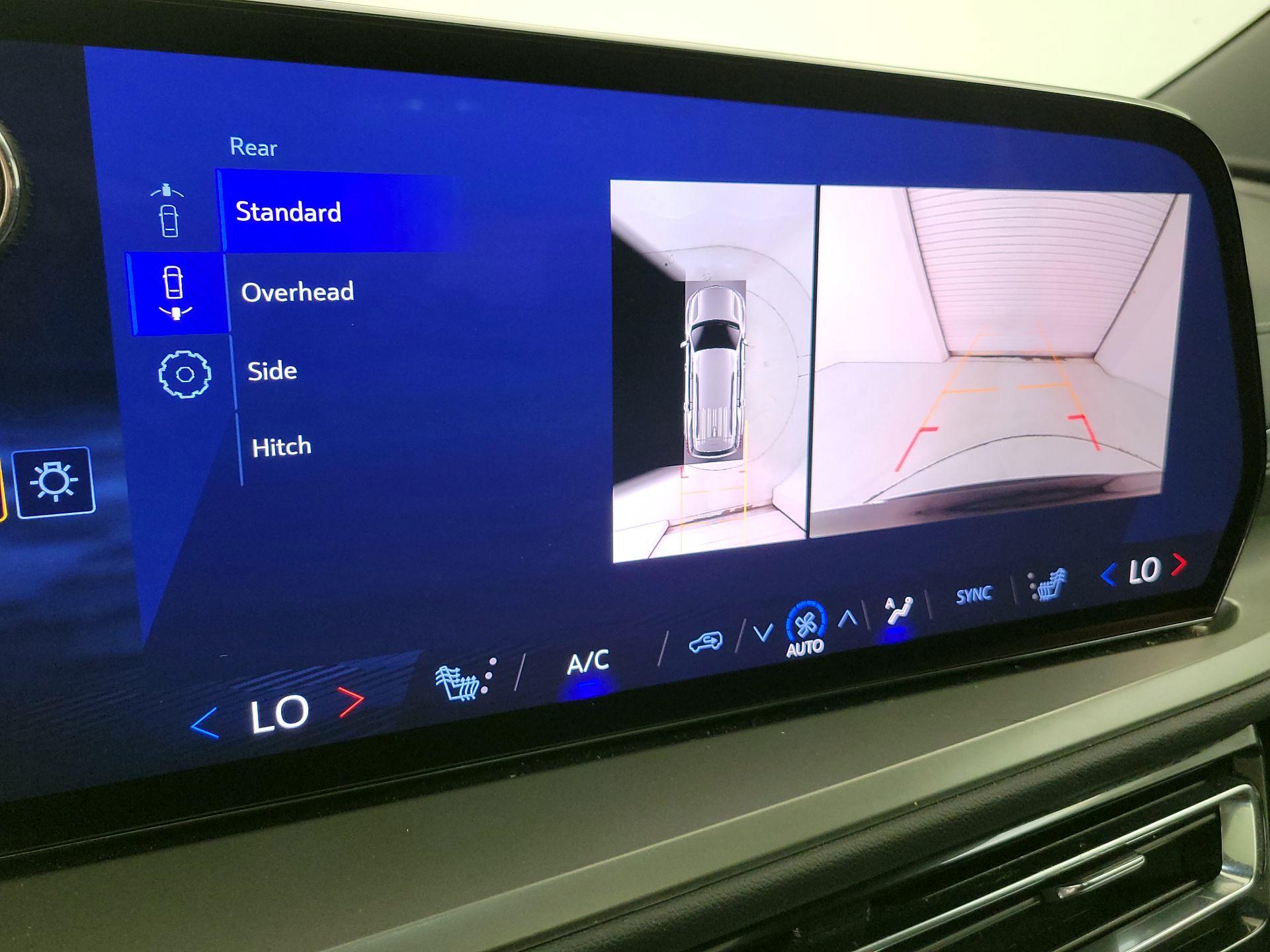 Thumbnail: 2025 Chevrolet Traverse - 14