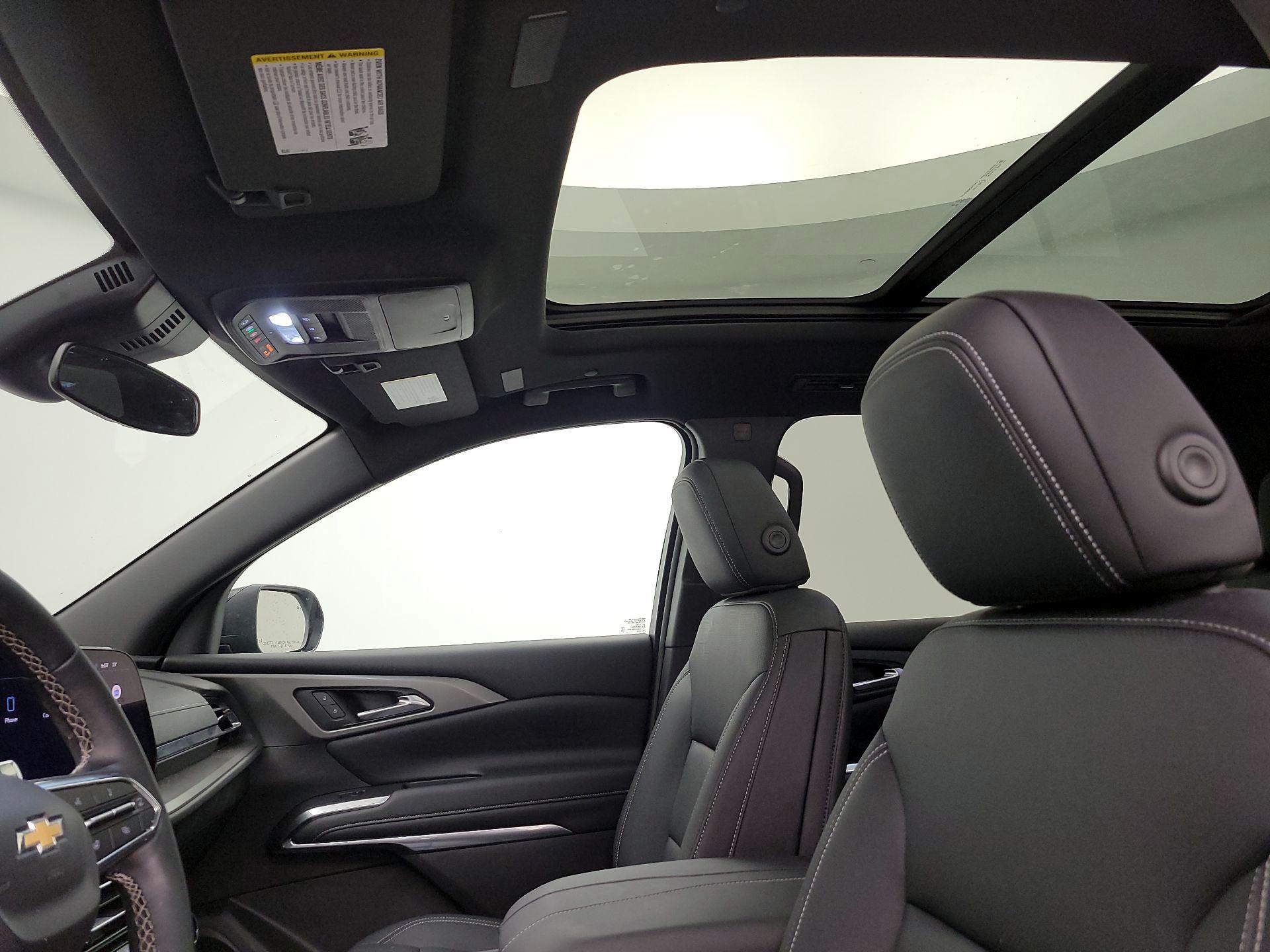 Thumbnail: 2025 Chevrolet Traverse - 19