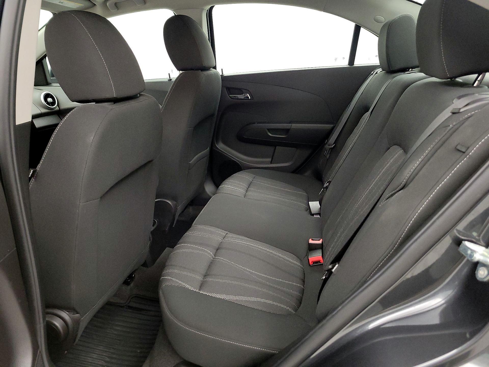 Thumbnail: 2018 Chevrolet Sonic - 19