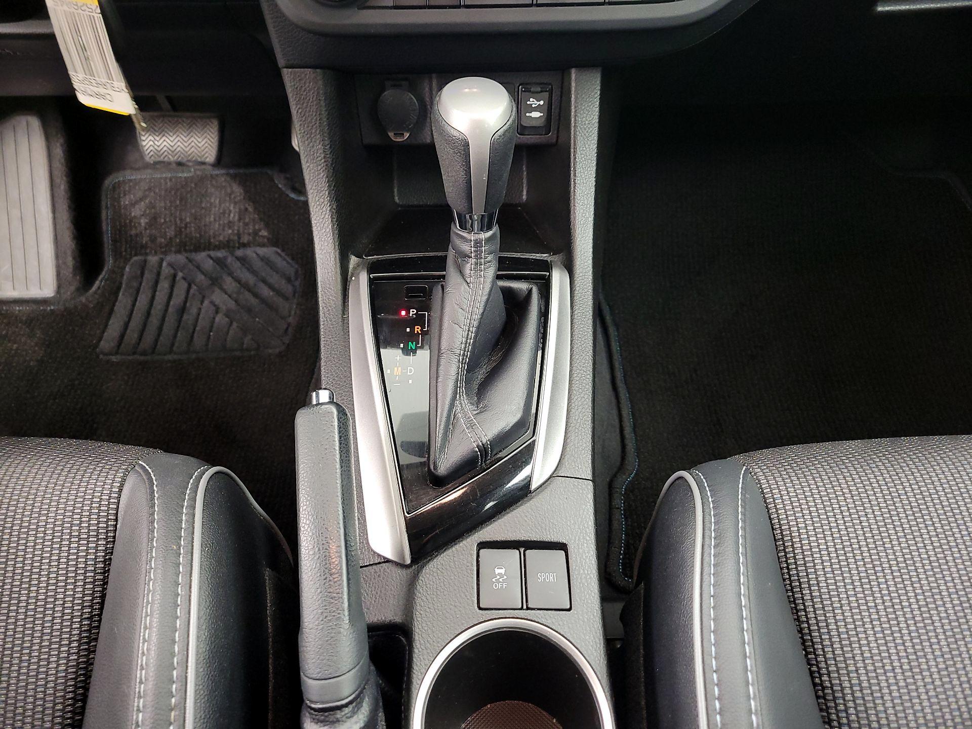 Thumbnail: 2016 Toyota Corolla - 17