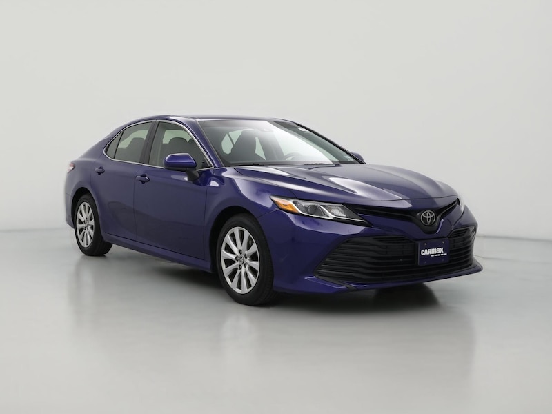 2018 Toyota Camry LE -
                  Springfield, IL