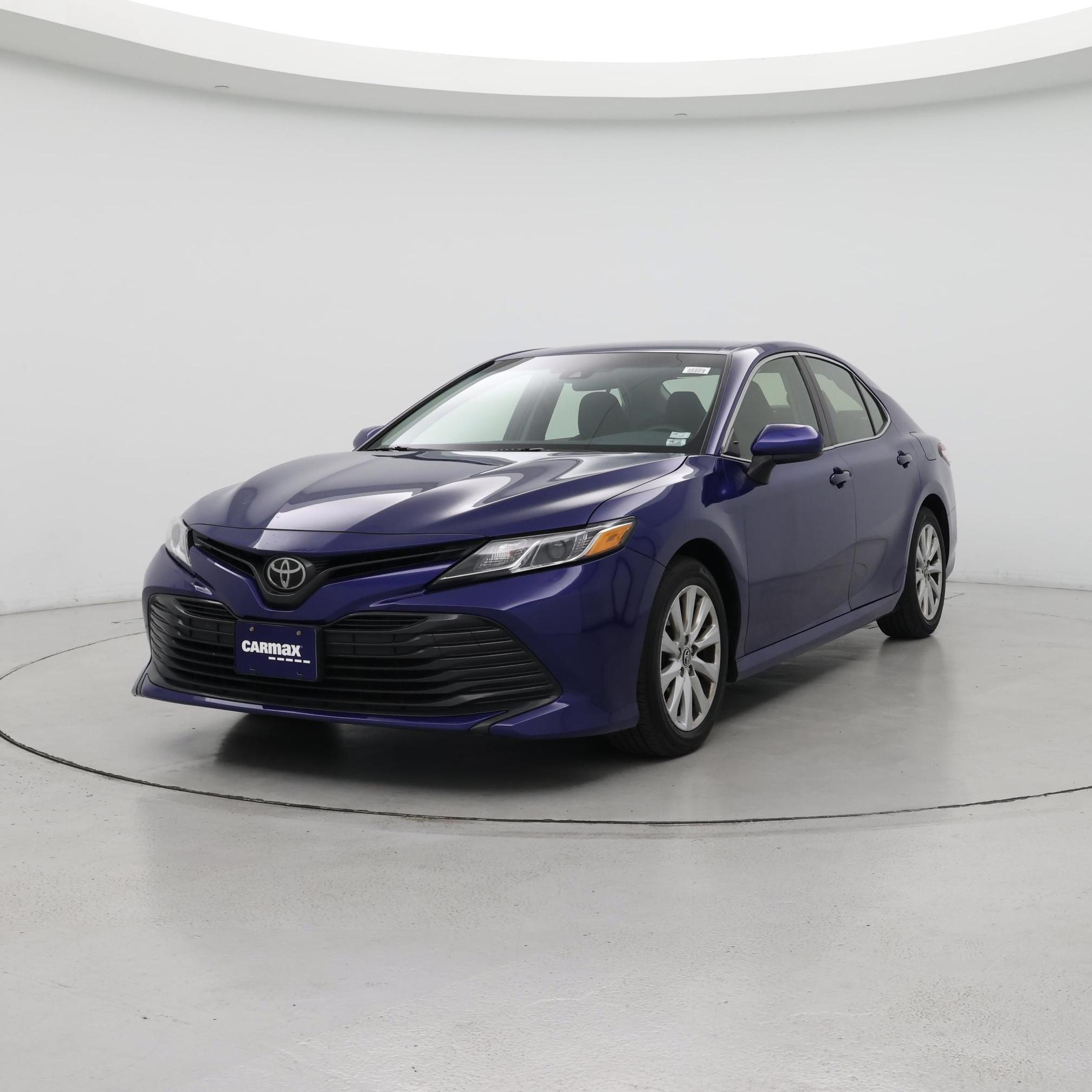 Thumbnail: 2018 Toyota Camry - 4