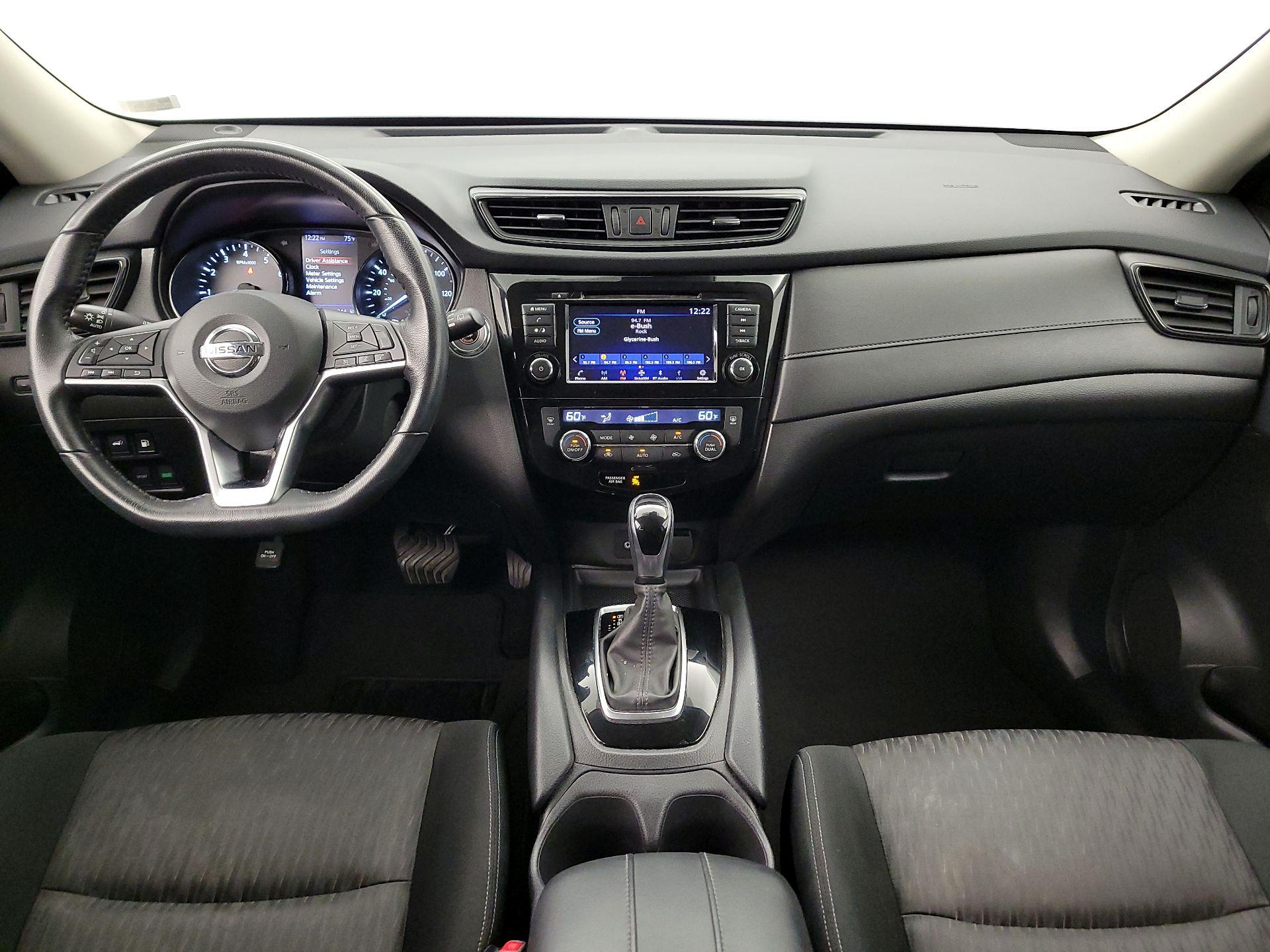 Thumbnail: 2020 Nissan Rogue - 9