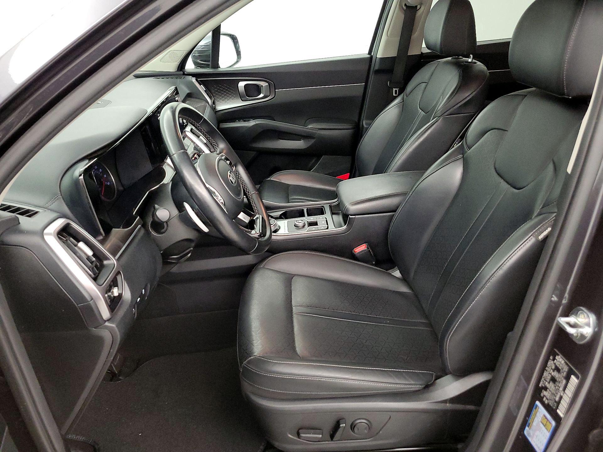 Thumbnail: 2021 Kia Sorento - 11