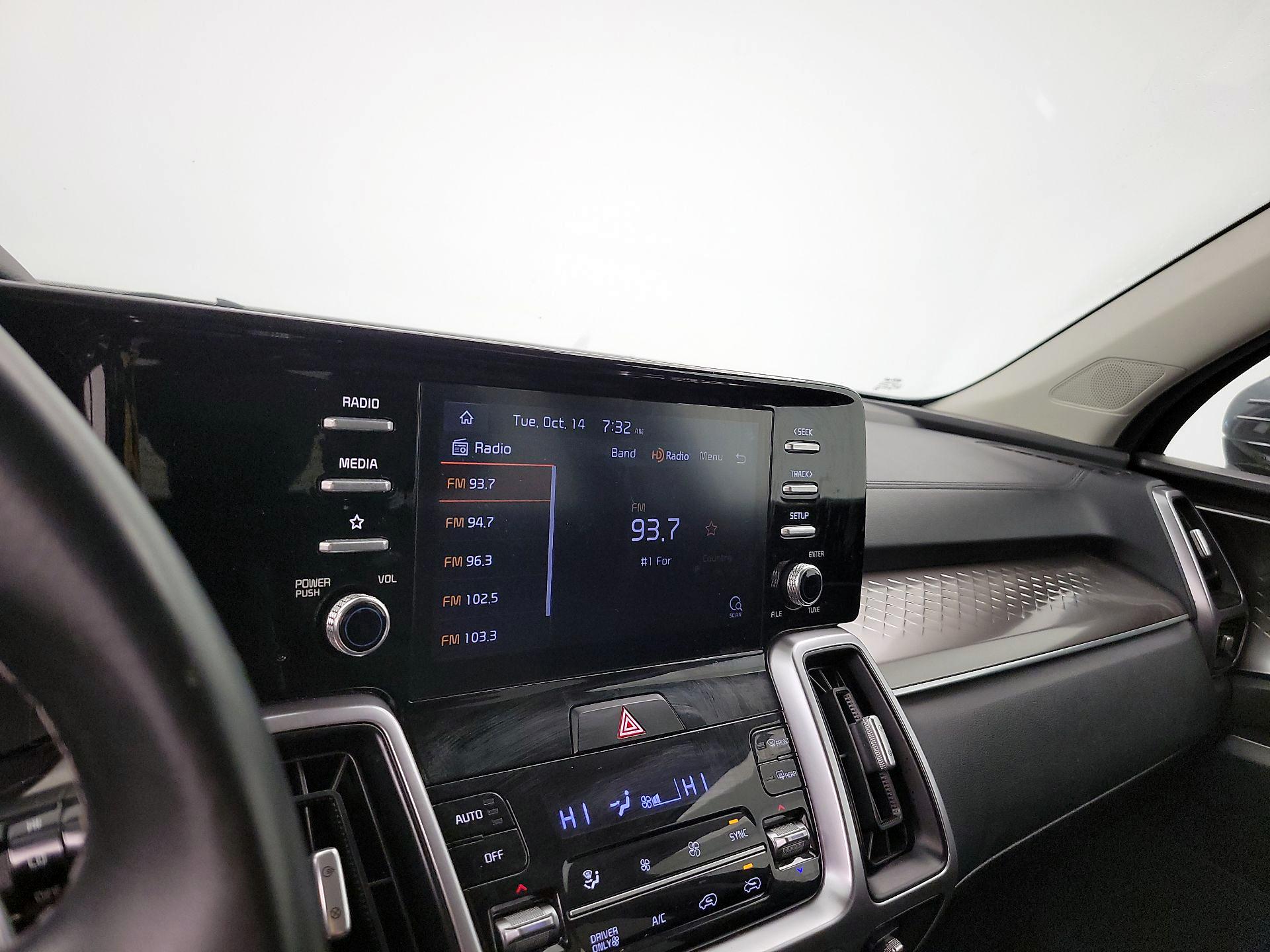 Thumbnail: 2021 Kia Sorento - 15