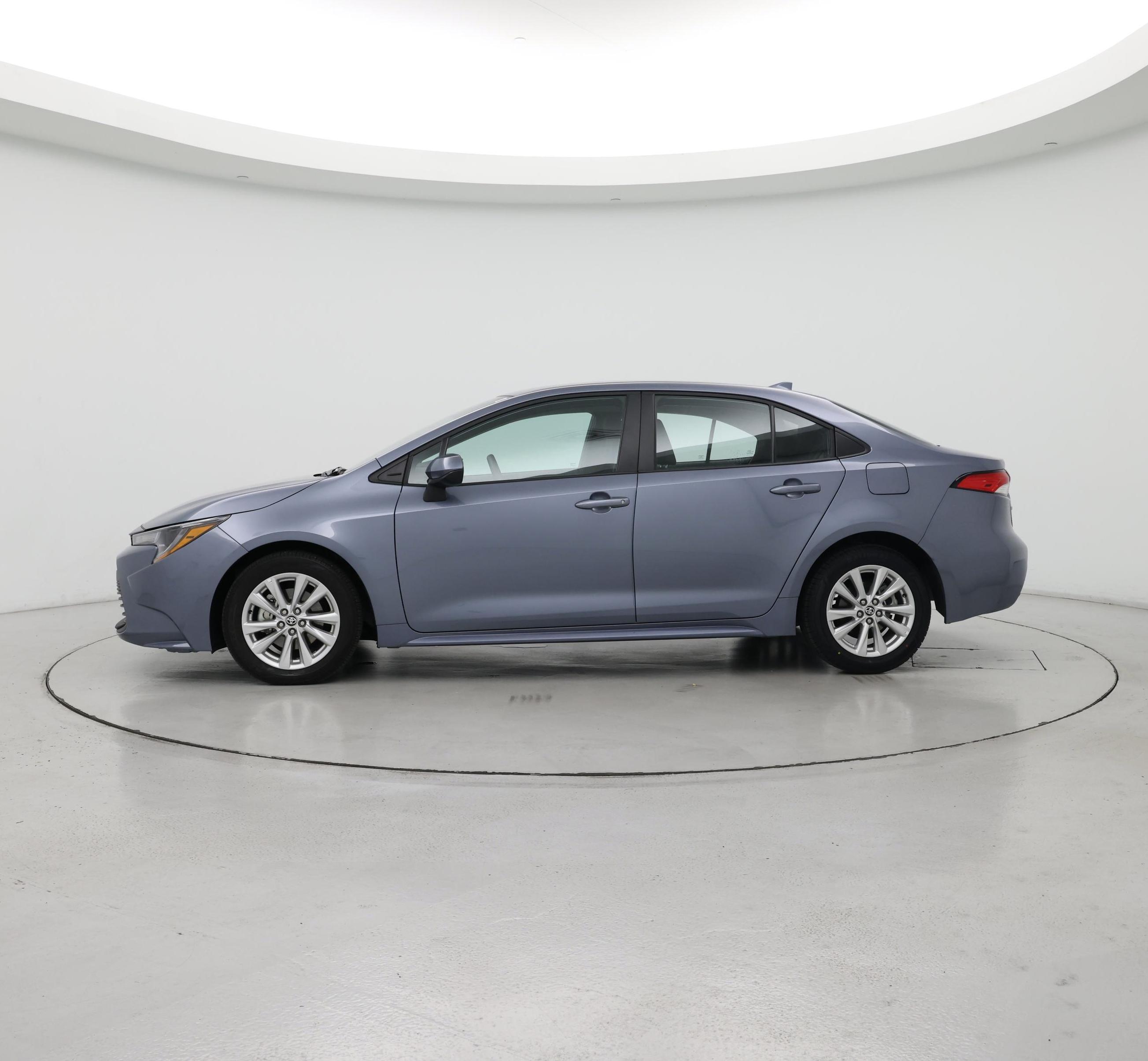 Thumbnail: 2024 Toyota Corolla - 3