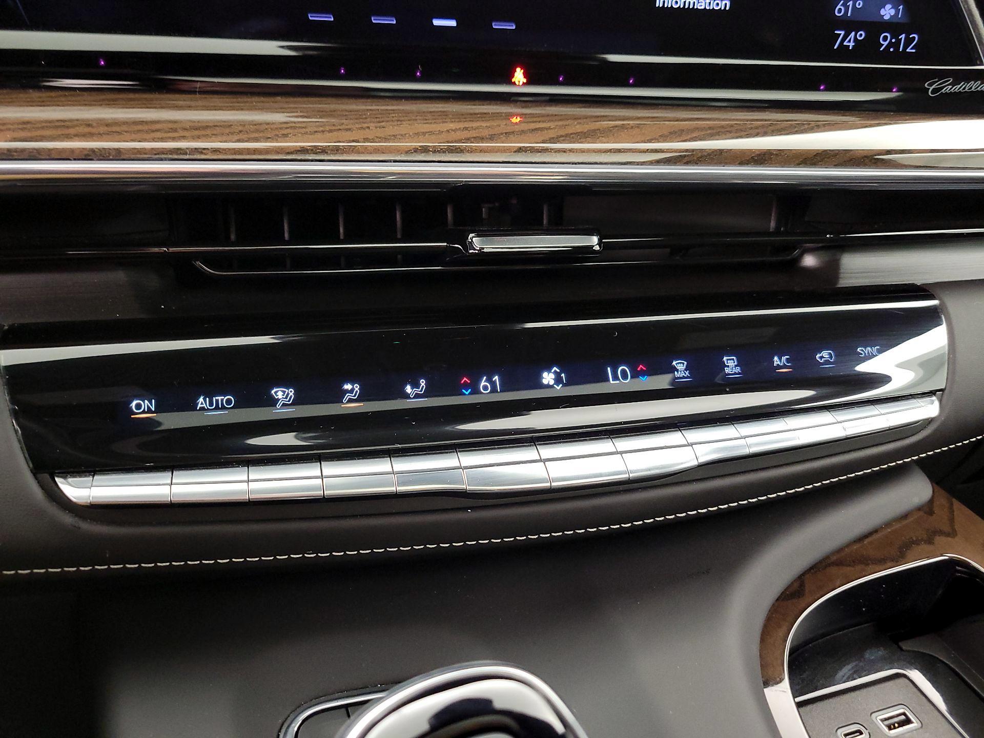 Thumbnail: 2023 Cadillac Escalade - 17