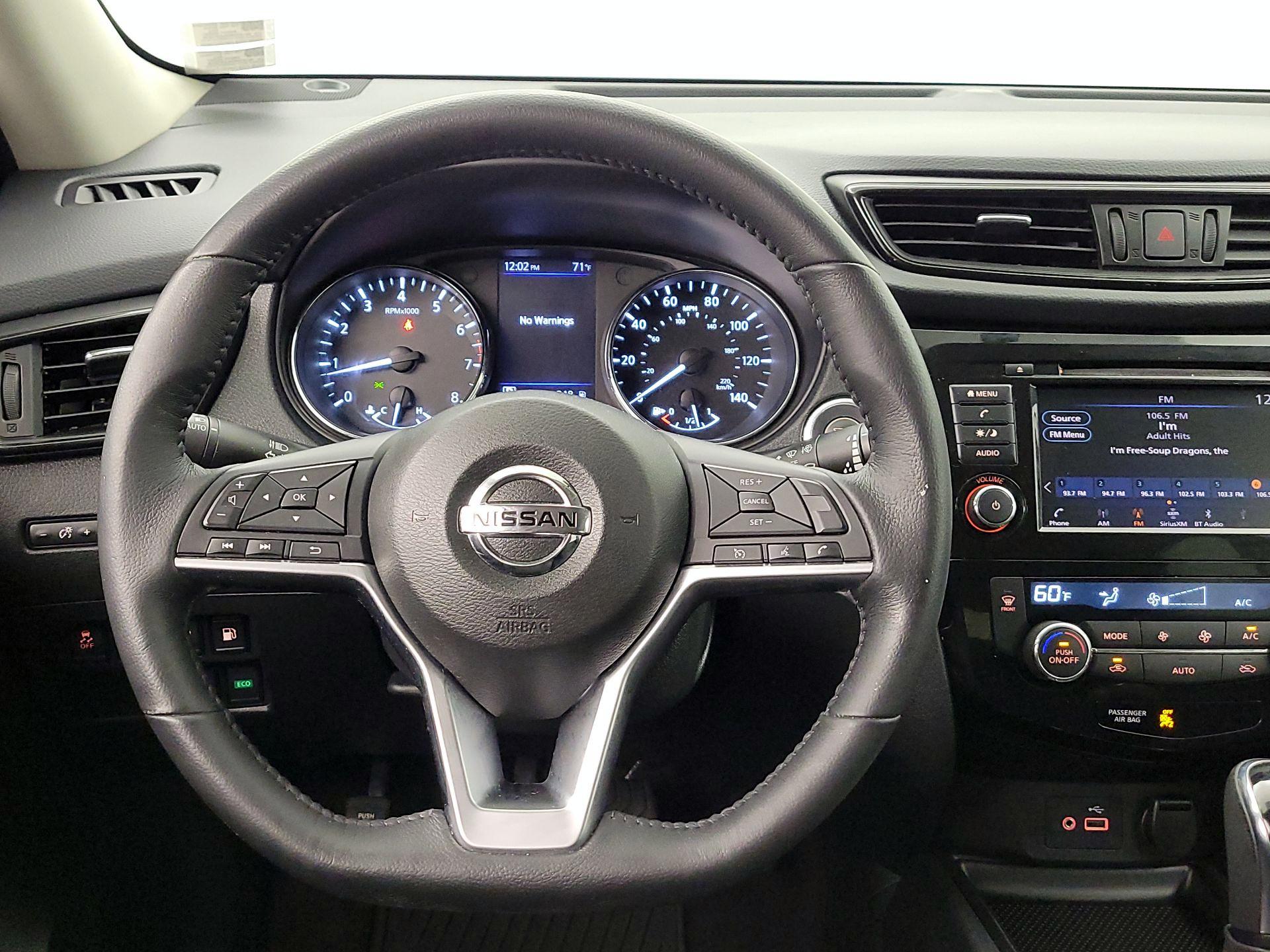 Thumbnail: 2018 Nissan Rogue - 10