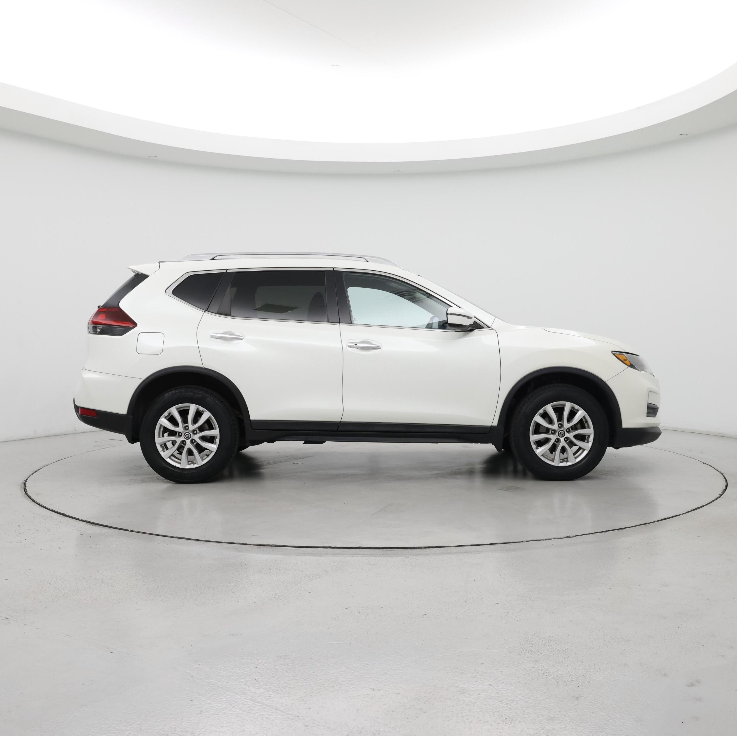 Thumbnail: 2018 Nissan Rogue - 7