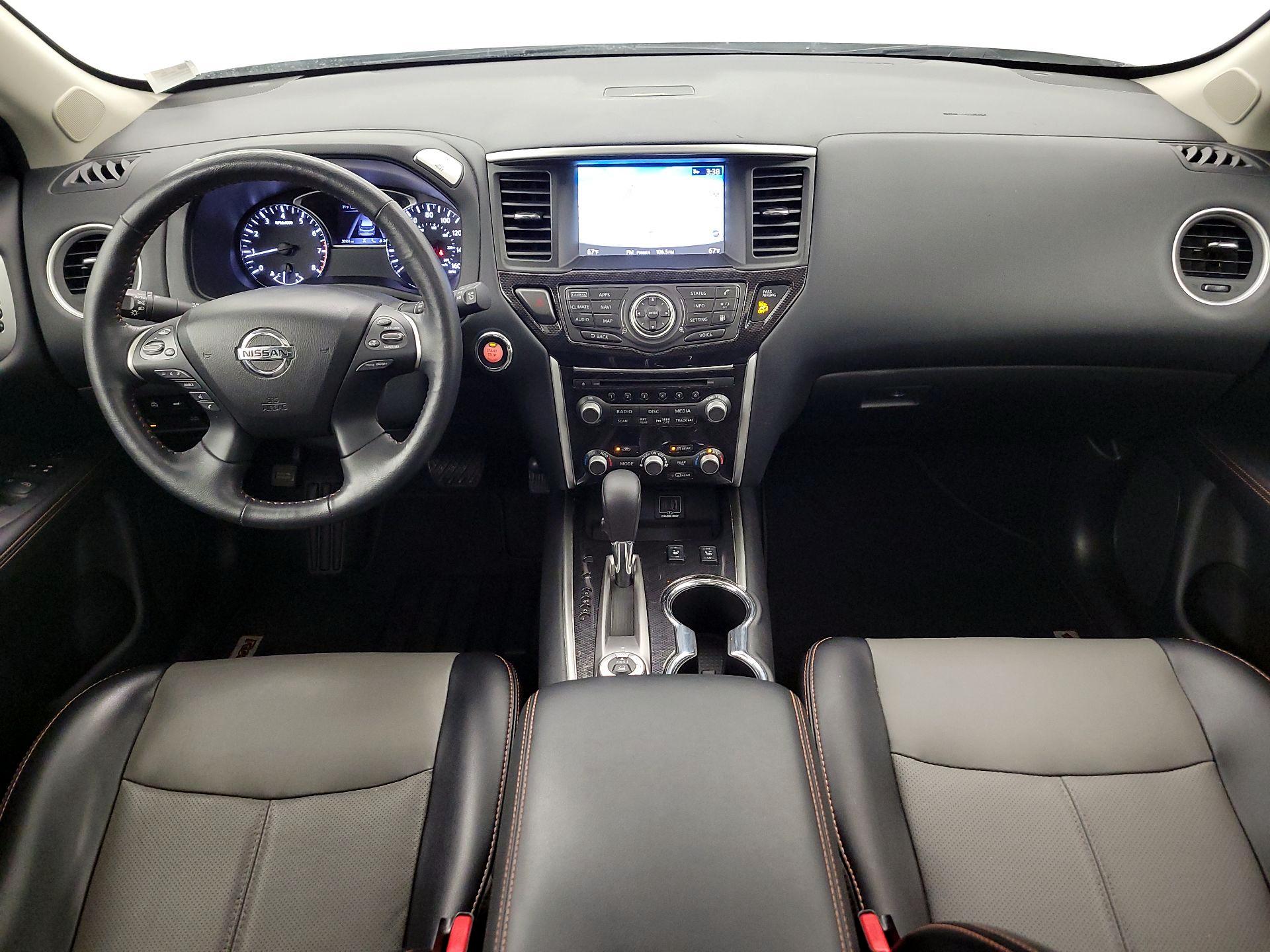 Thumbnail: 2020 Nissan Pathfinder - 9