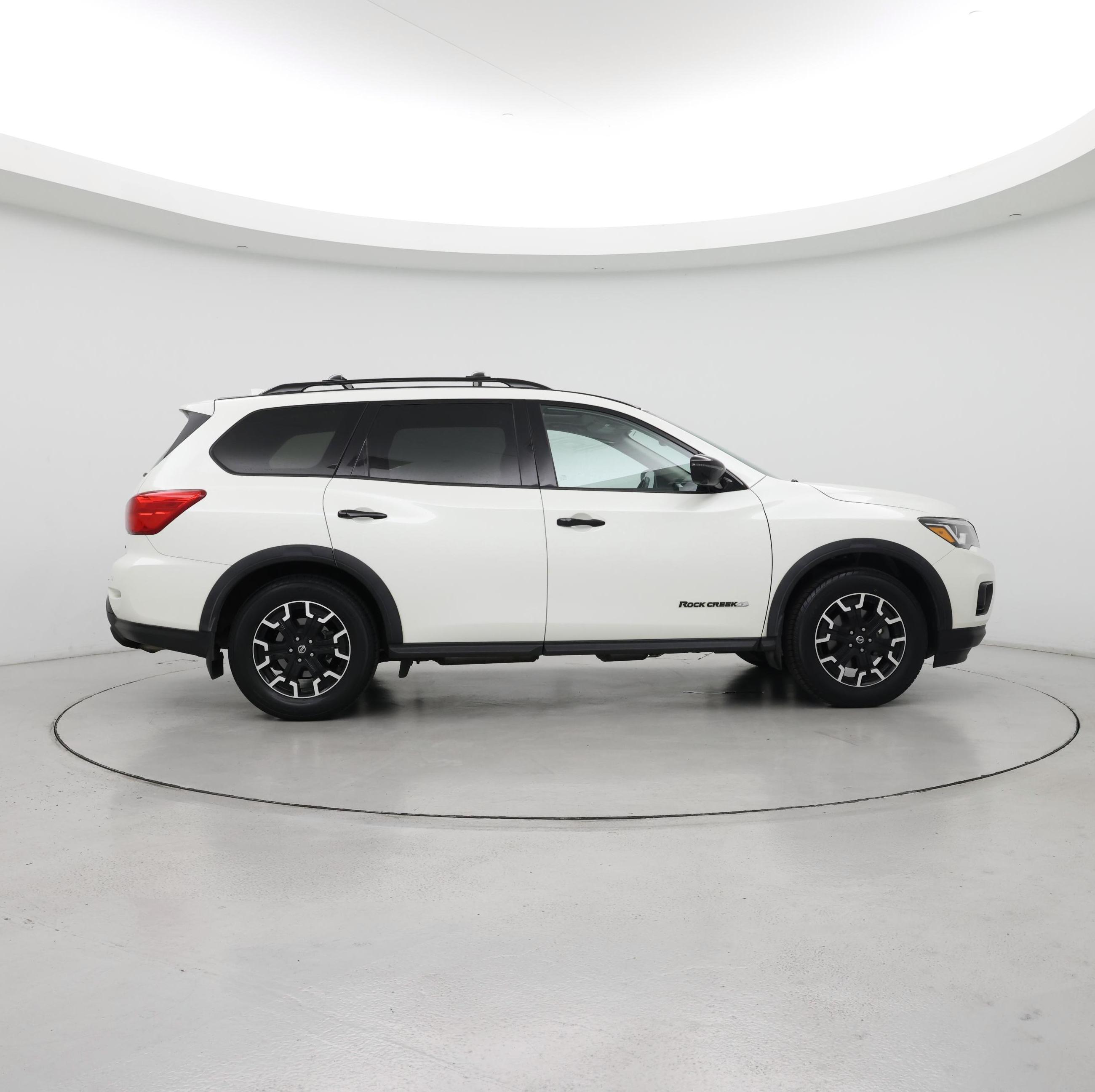 Thumbnail: 2020 Nissan Pathfinder - 7