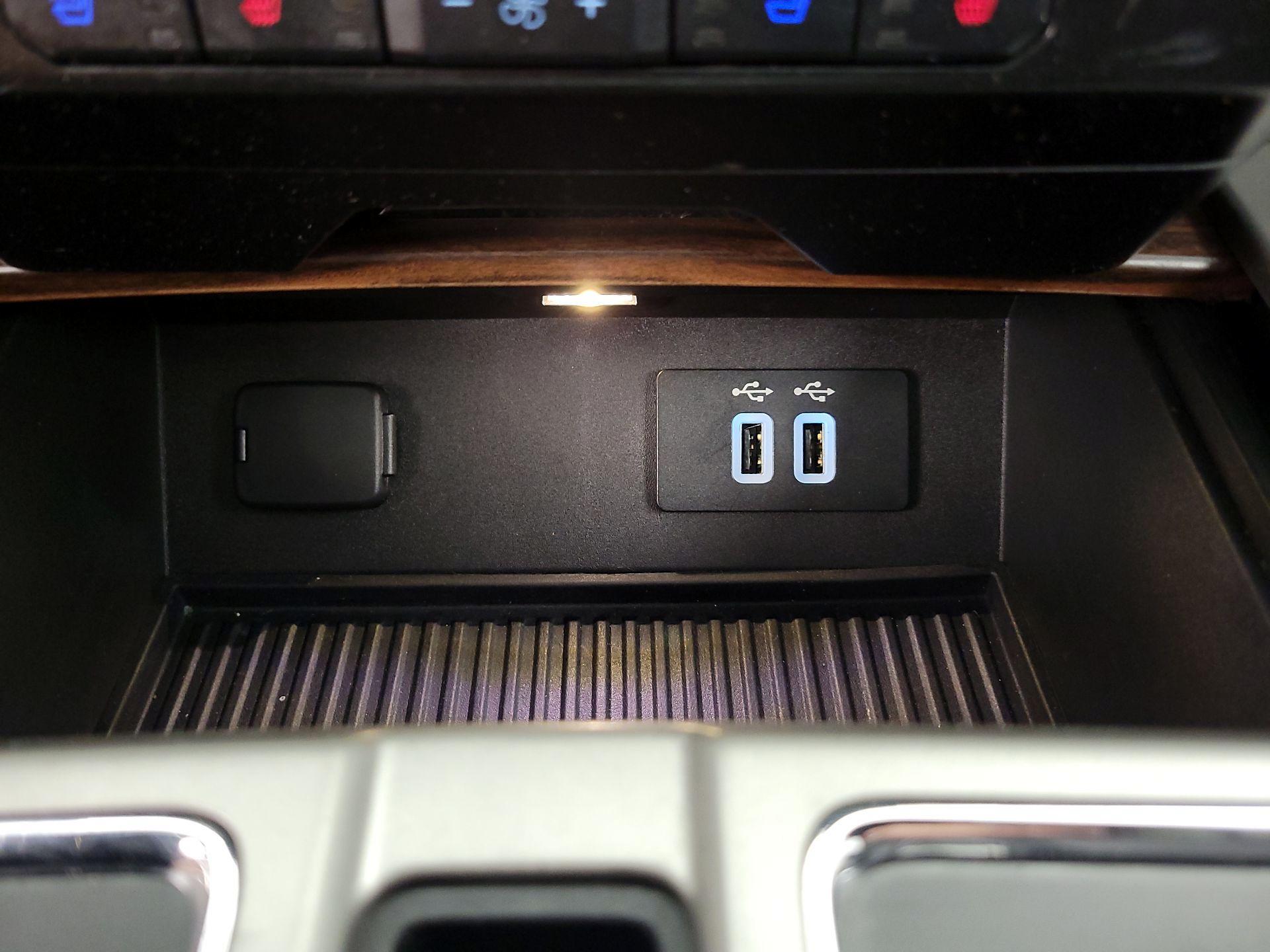 Thumbnail: 2016 Ford F-150 - 19
