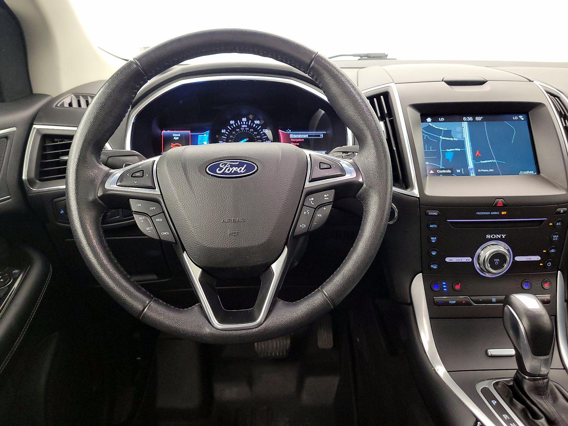 Thumbnail: 2018 Ford Edge - 10