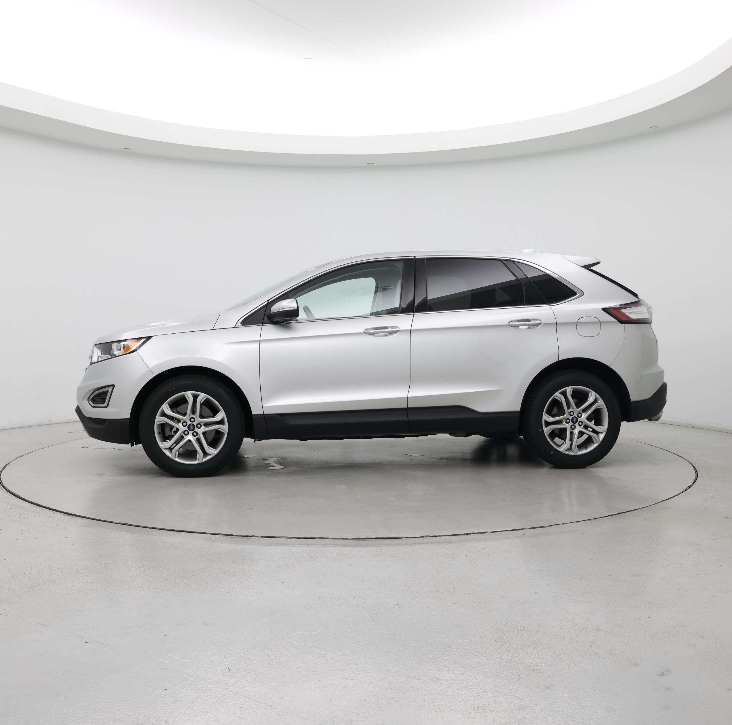 Thumbnail: 2018 Ford Edge - 3