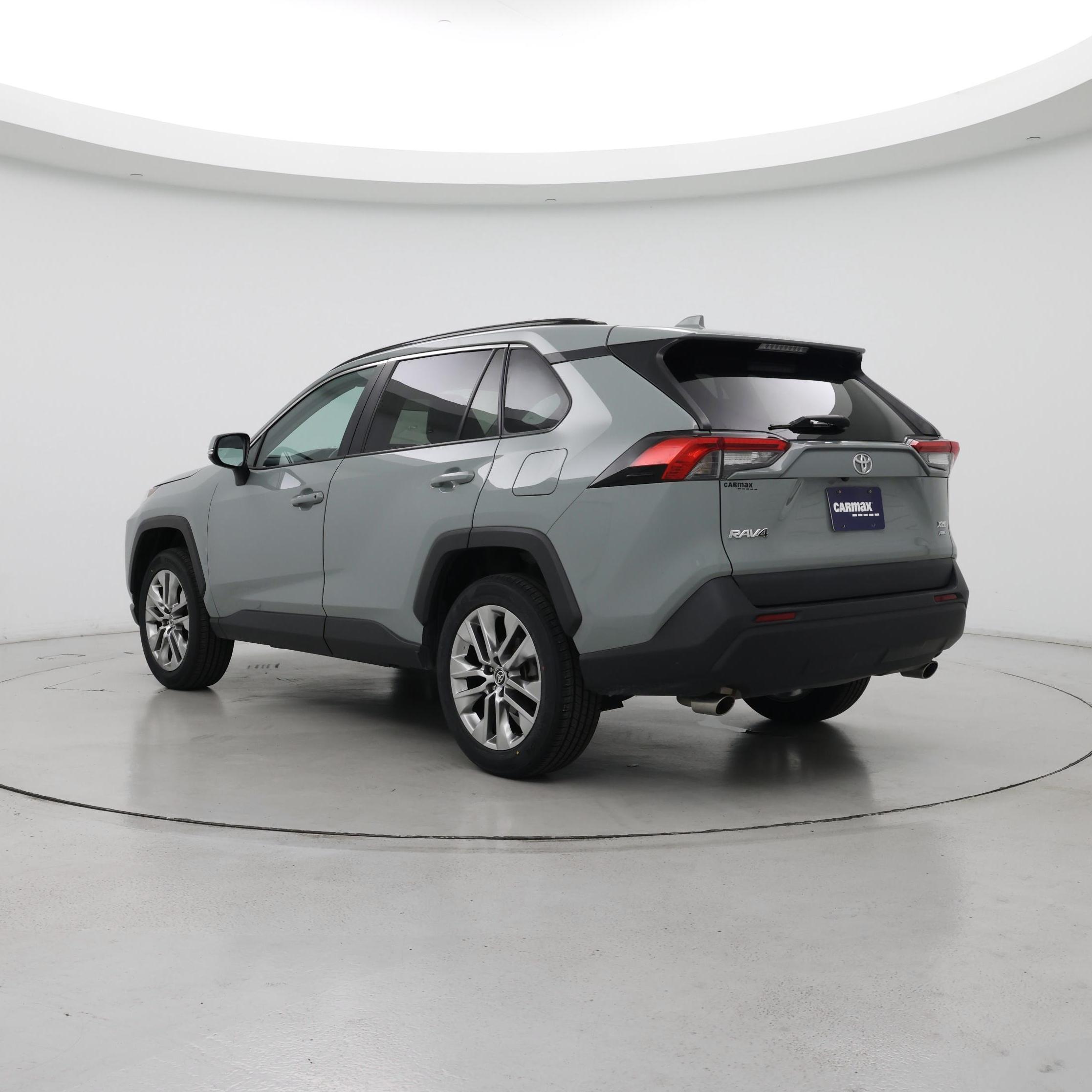 Thumbnail: 2022 Toyota RAV4 - 2
