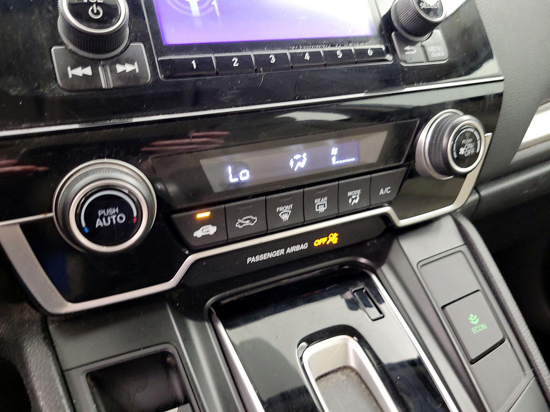 Thumbnail: 2018 Honda CR-V - 16