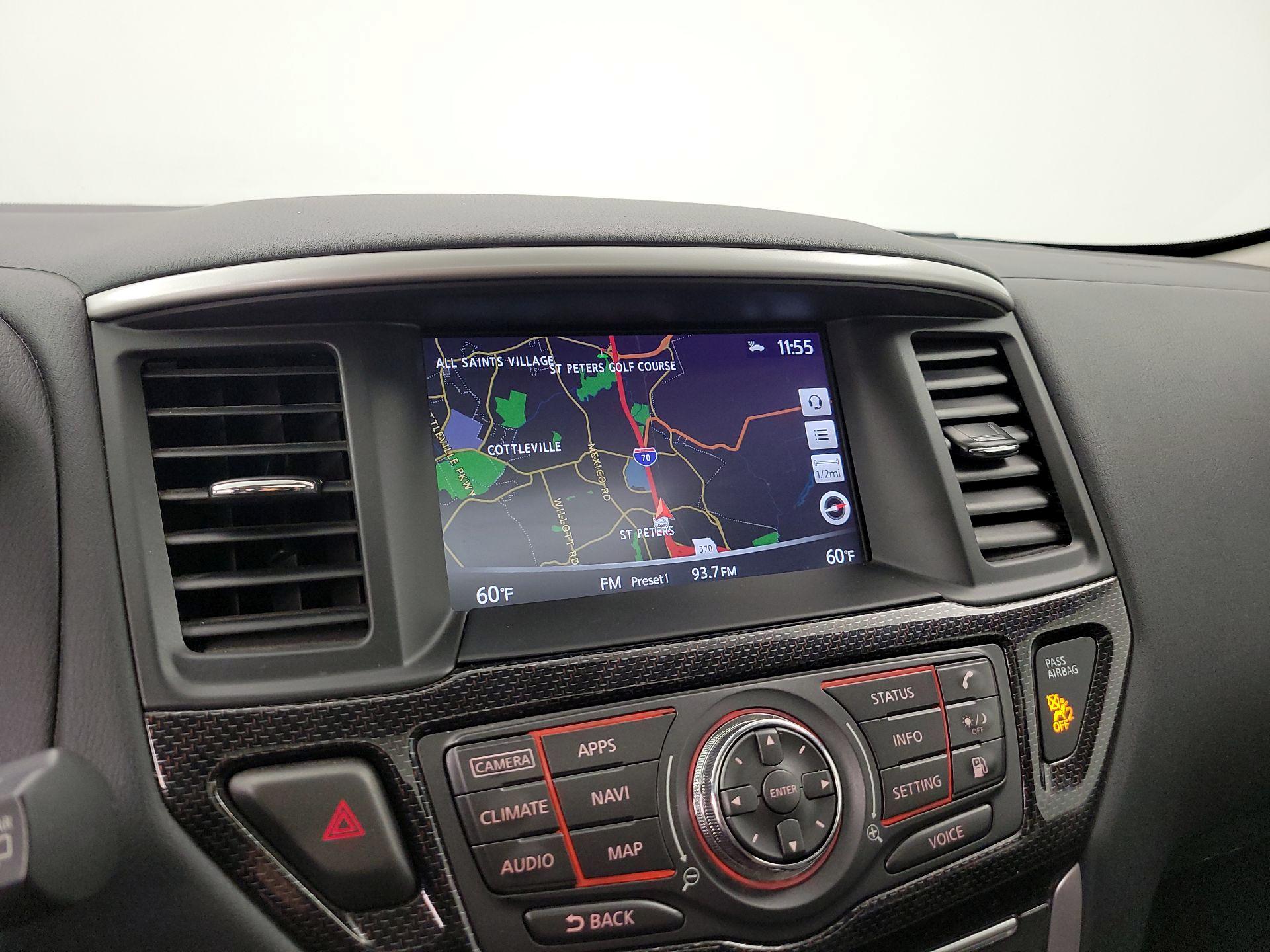 Thumbnail: 2020 Nissan Pathfinder - 14