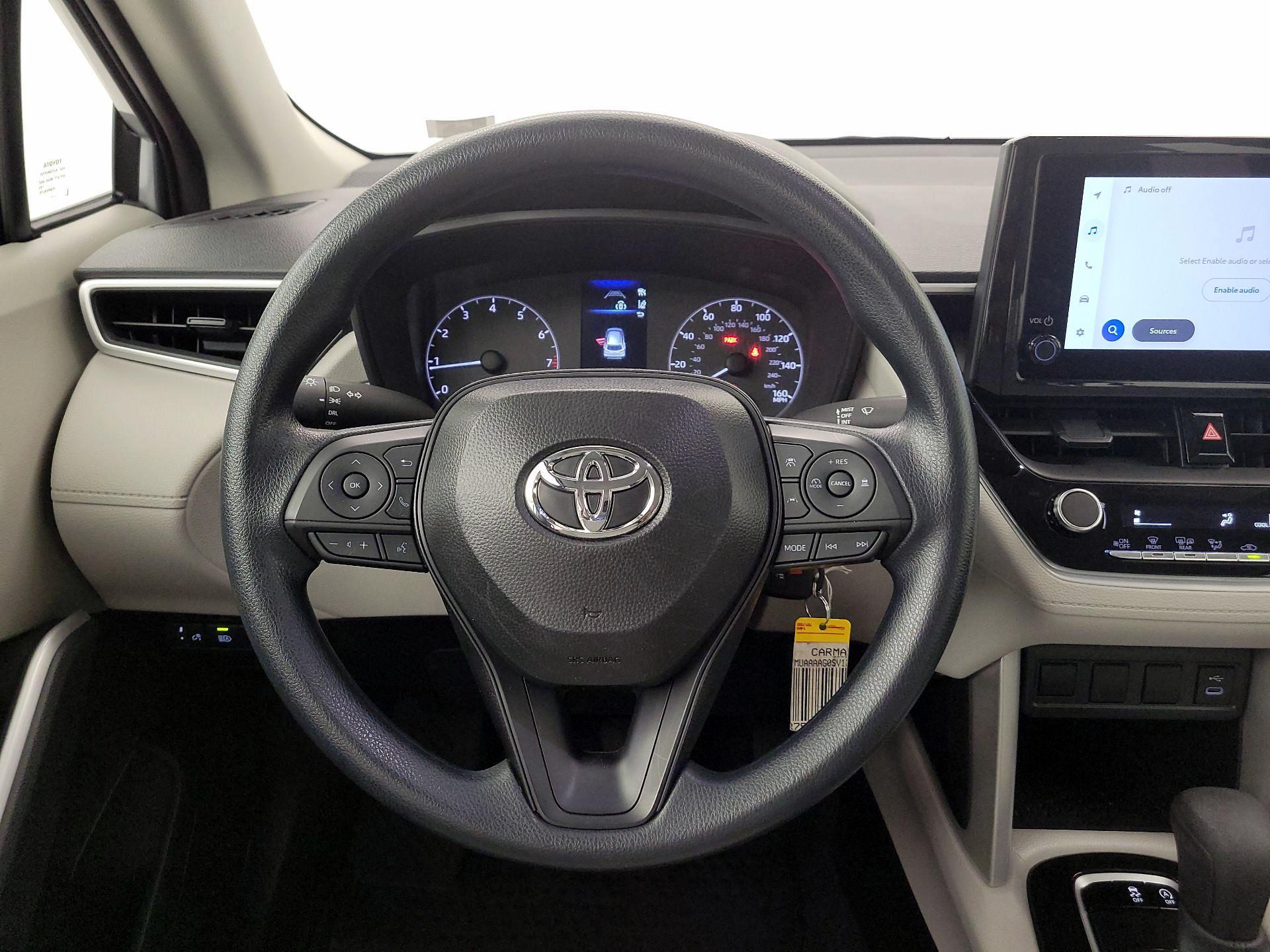 Thumbnail: 2025 Toyota Corolla Cross - 10