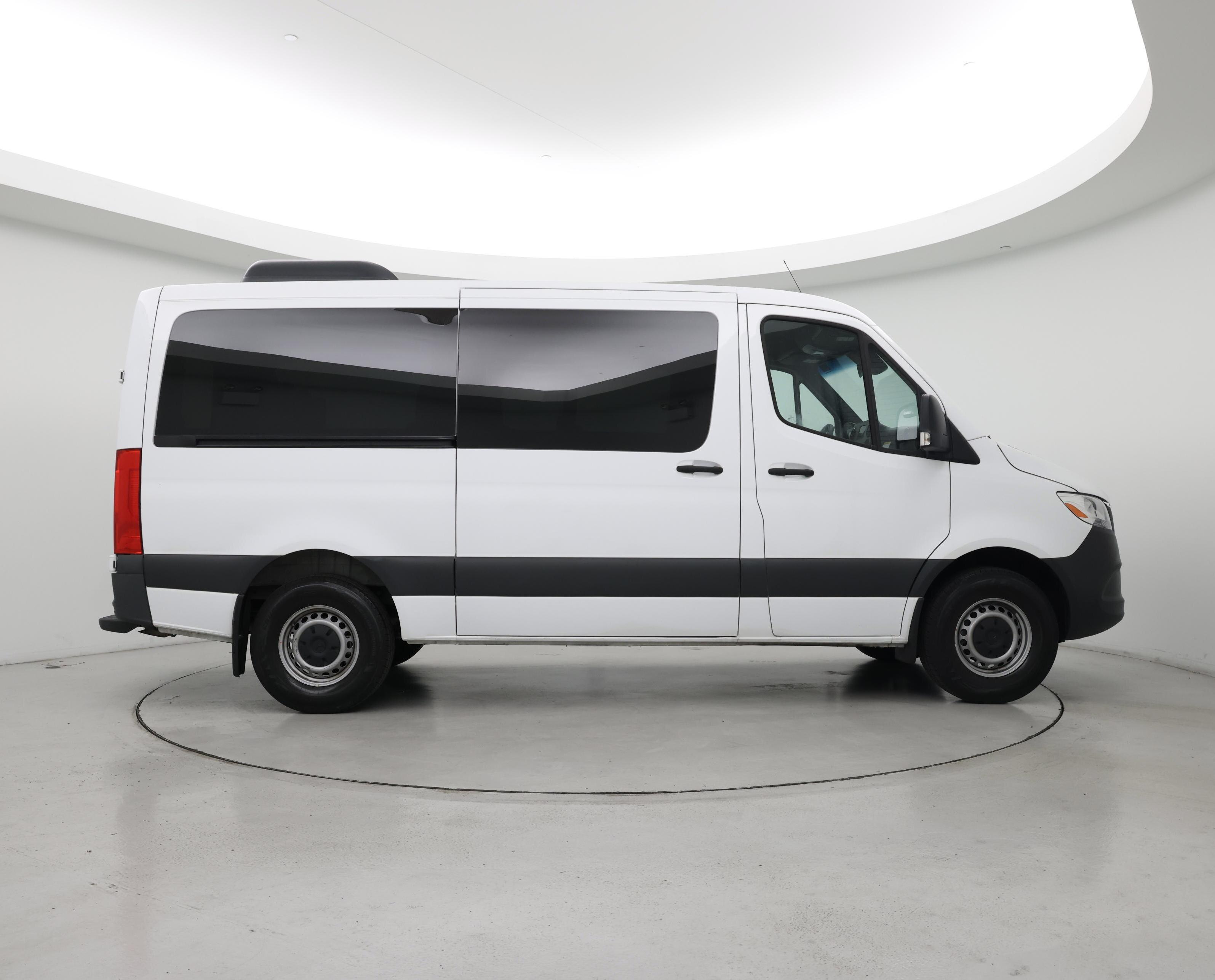 Thumbnail: 2023 Mercedes-Benz Sprinter - 7