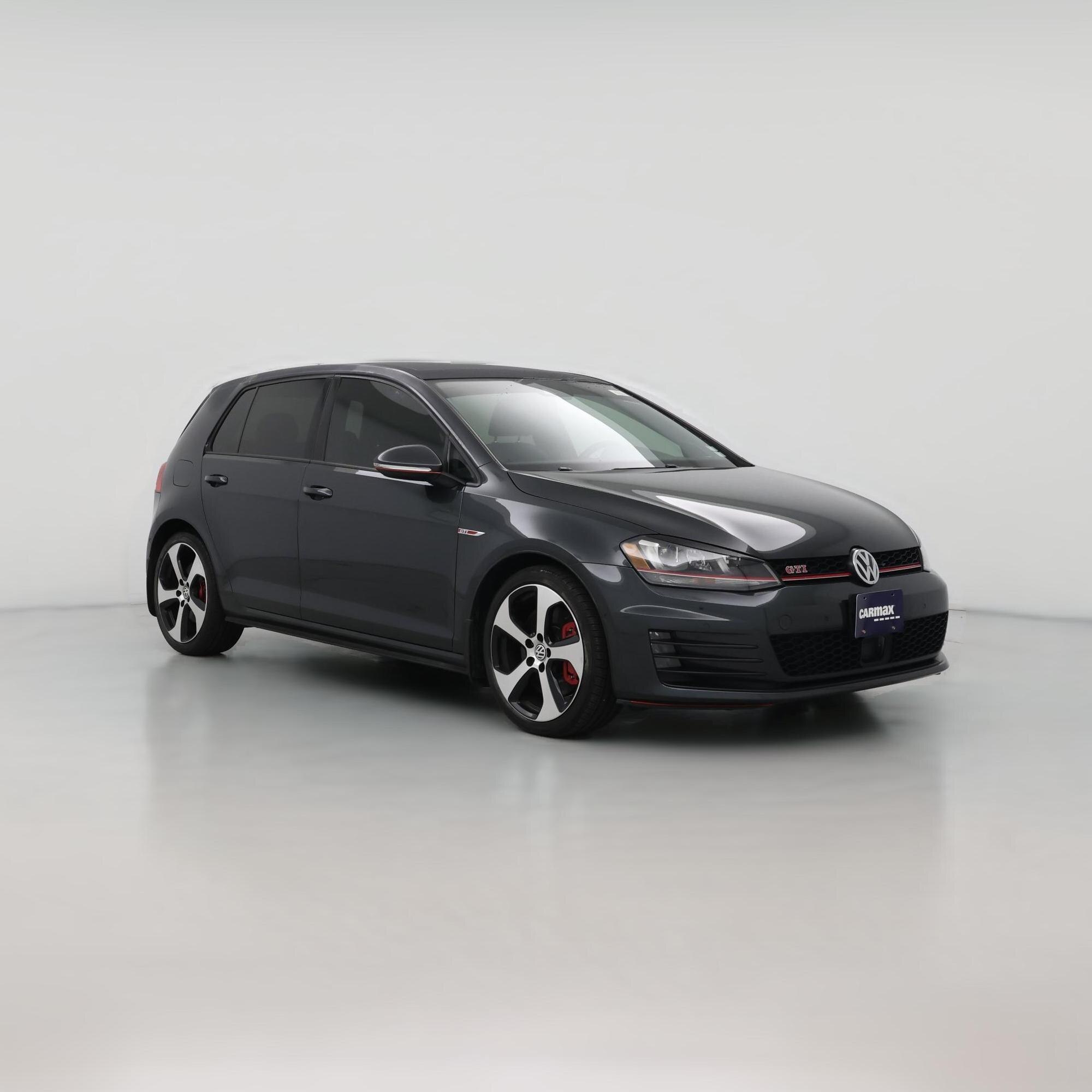 Thumbnail: 2016 Volkswagen Golf - 1
