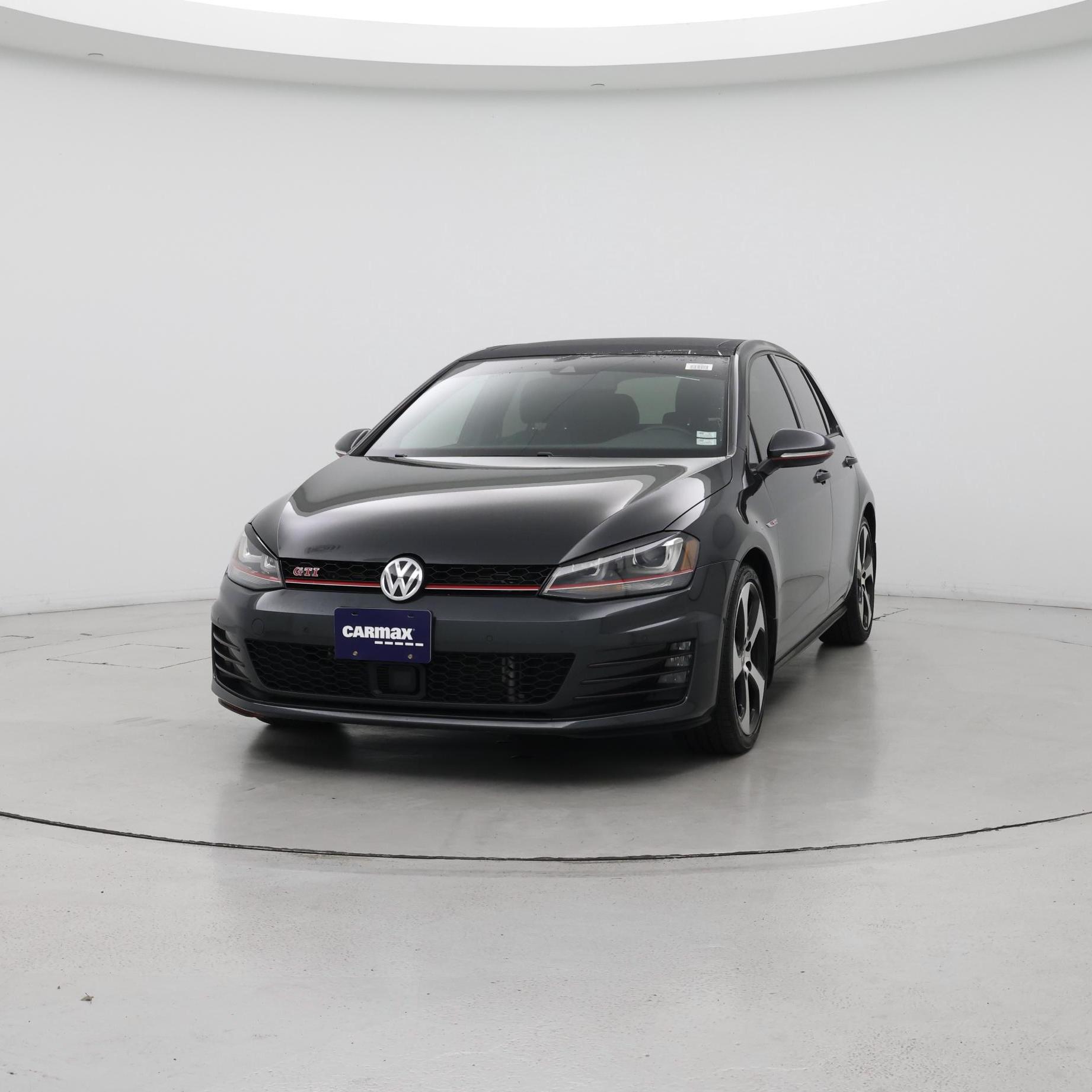 Thumbnail: 2016 Volkswagen Golf - 4